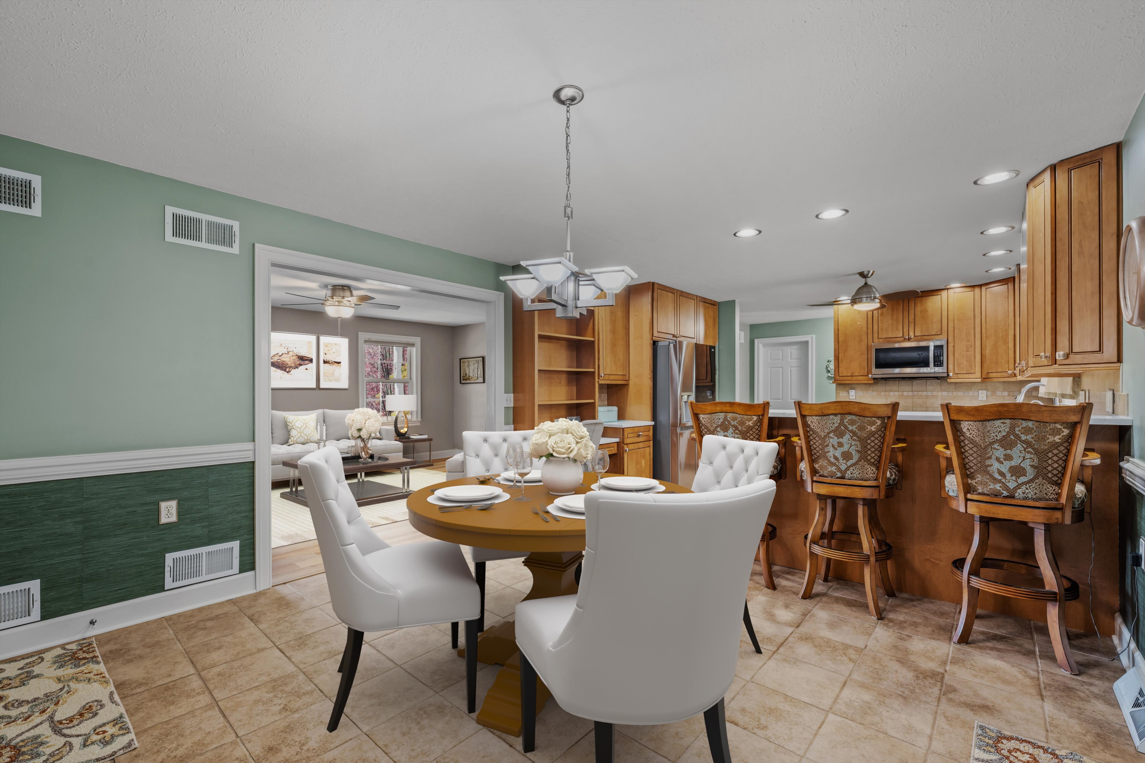 Martinsburg, West Virginia, 25403, United States, 3 Bedrooms Bedrooms, ,Residential,For Sale,1998035