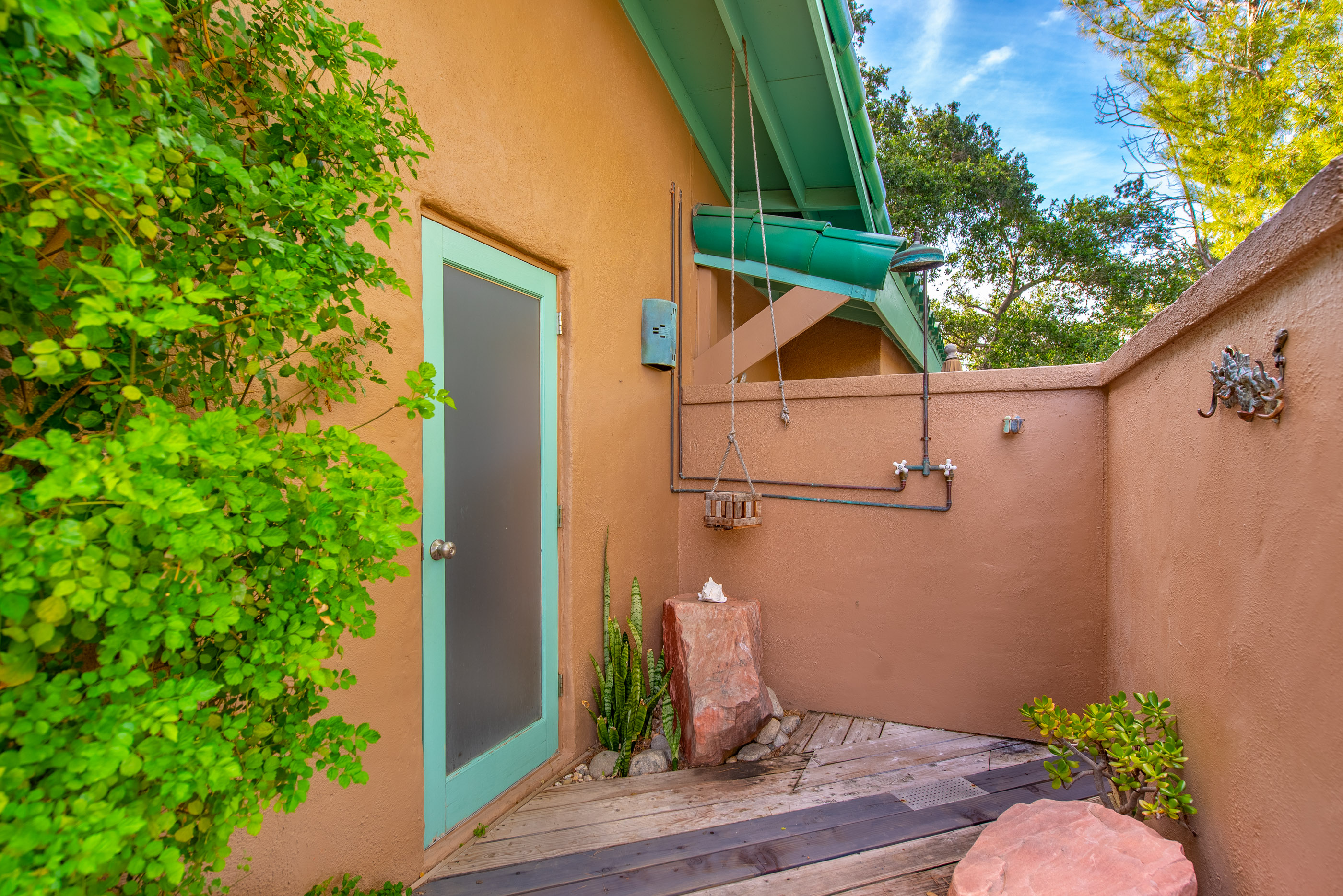 6110 Colodny Drive, Agoura Hills - 物件實景