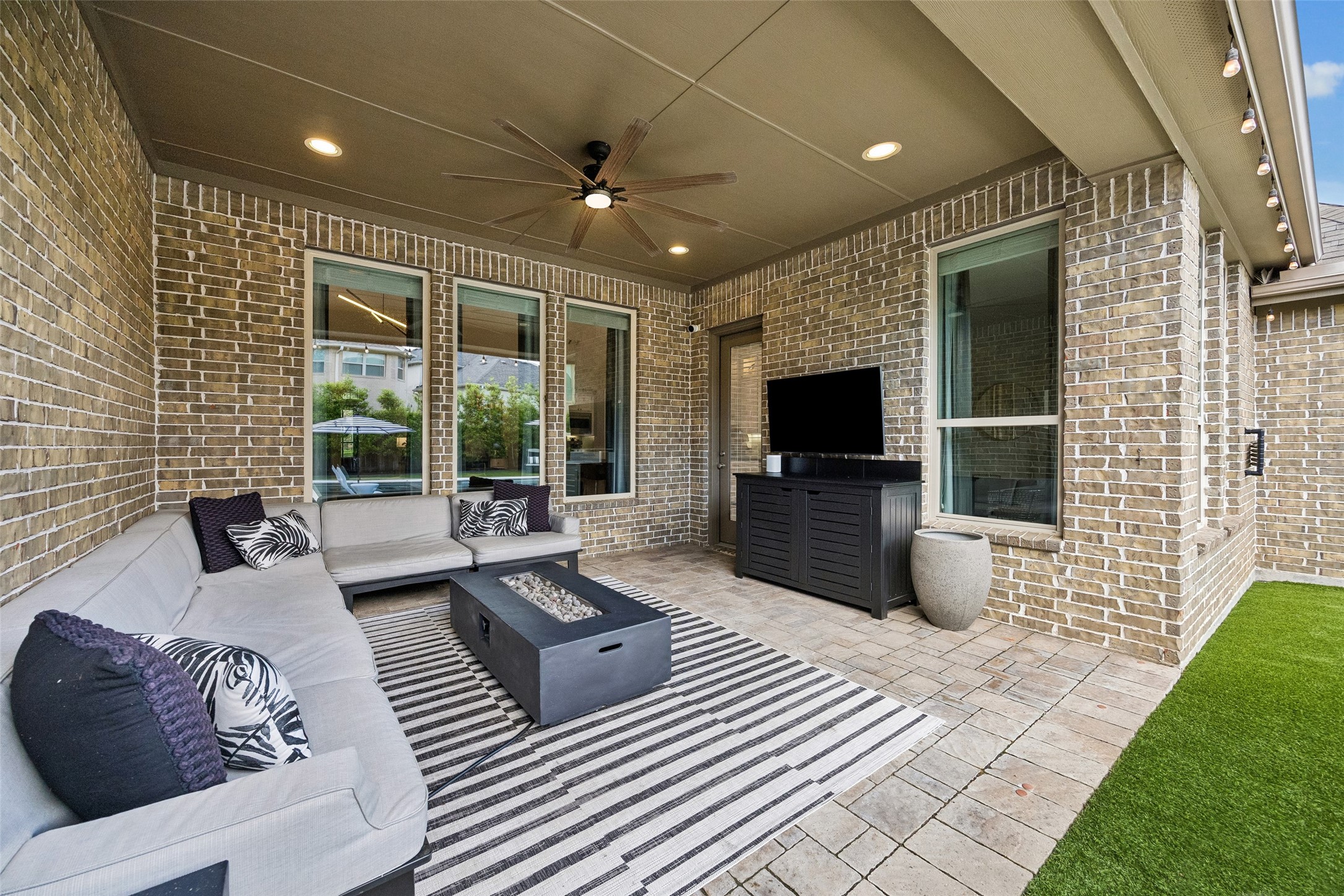  2807 Mayfield Ridge Lane - 物件實景