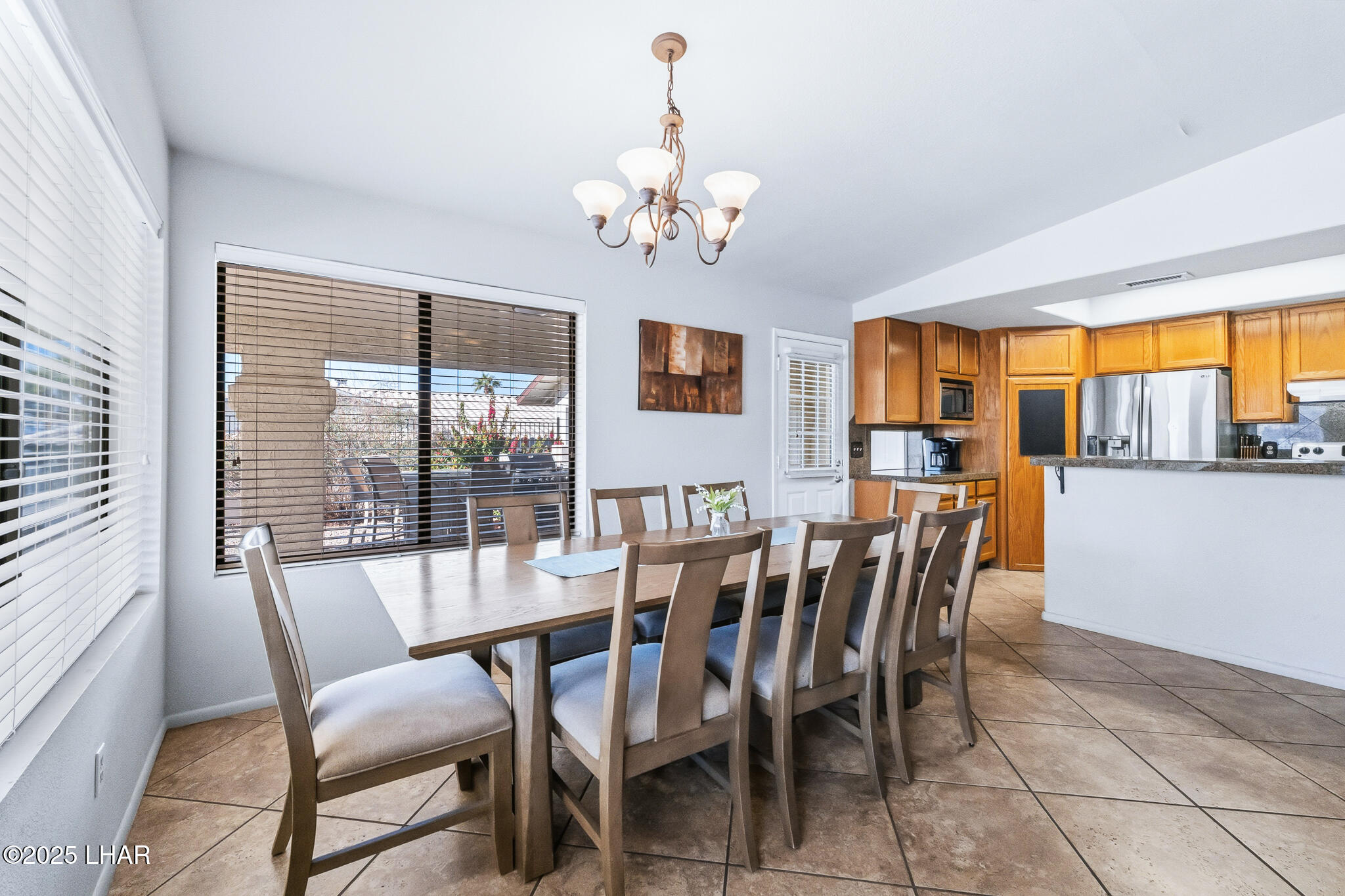 Lake Havasu City, Arizona, 86404, United States, 4 Bedrooms Bedrooms, ,2 BathroomsBathrooms,Residential,For Sale,2002177