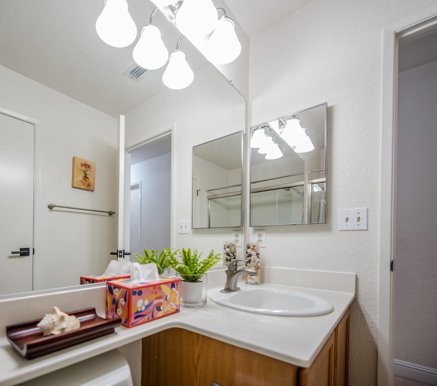 Woodland, California, 95695, United States, 3 Bedrooms Bedrooms, ,2 BathroomsBathrooms,Residential,For Sale,1847457