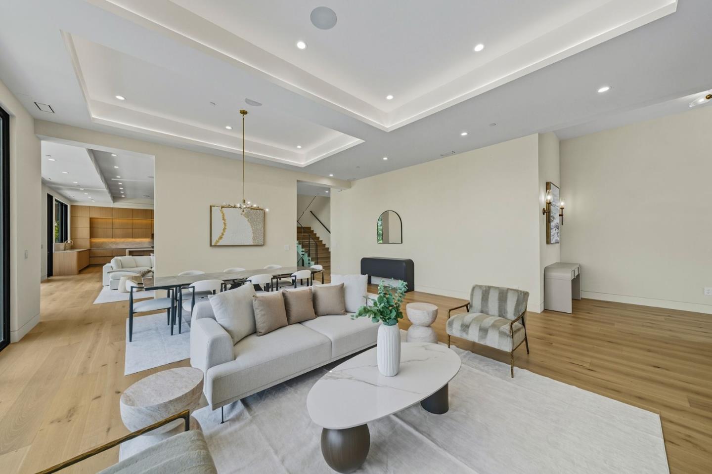 Hillsborough, California, 94010, United States, 8 Bedrooms Bedrooms, ,10 BathroomsBathrooms,Residential,For Sale,1949647