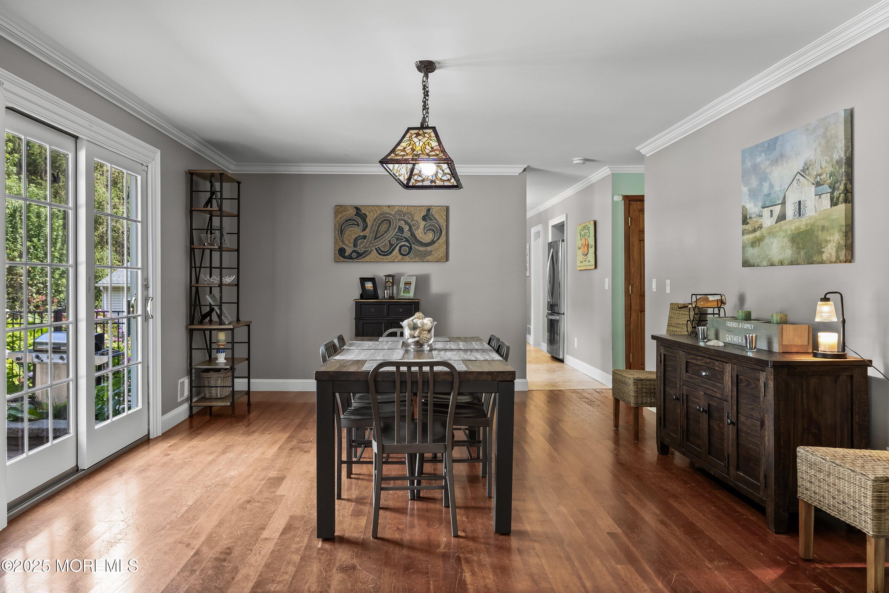 Cream Ridge, New Jersey, 08514, United States, 4 Bedrooms Bedrooms, ,3 BathroomsBathrooms,Residential,For Sale,1904272