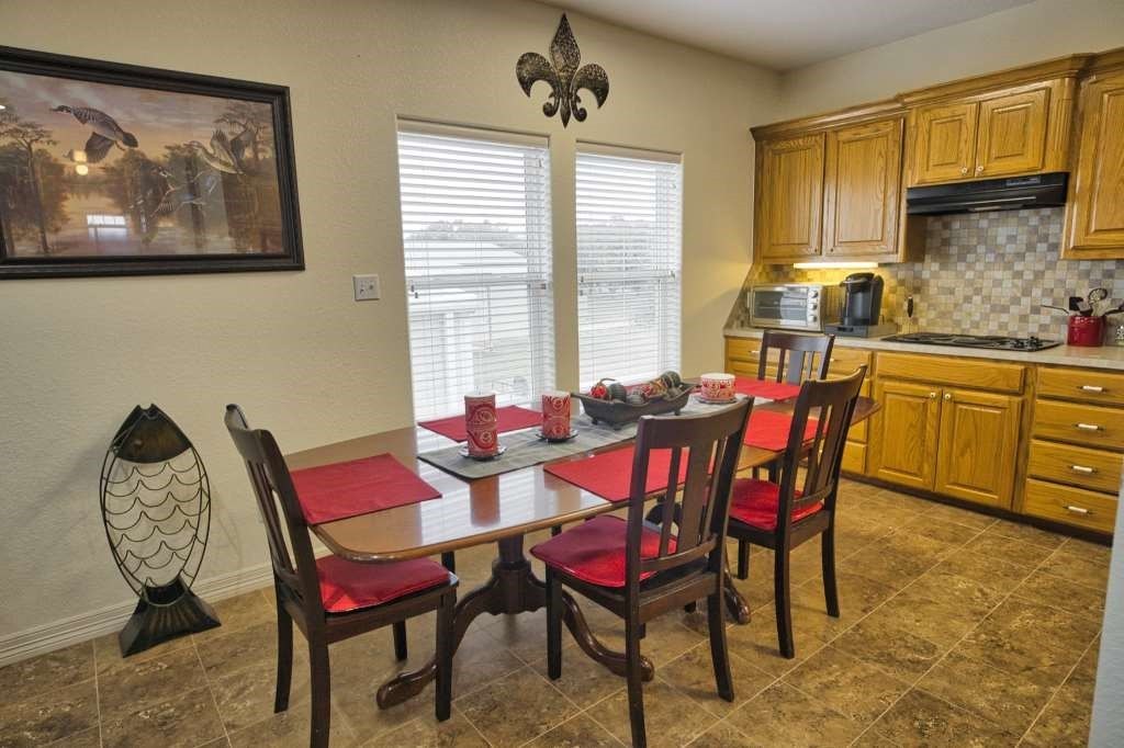 Brazoria, Texas, 77422, United States, 4 Bedrooms Bedrooms, ,3 BathroomsBathrooms,Residential,For Sale,1935189