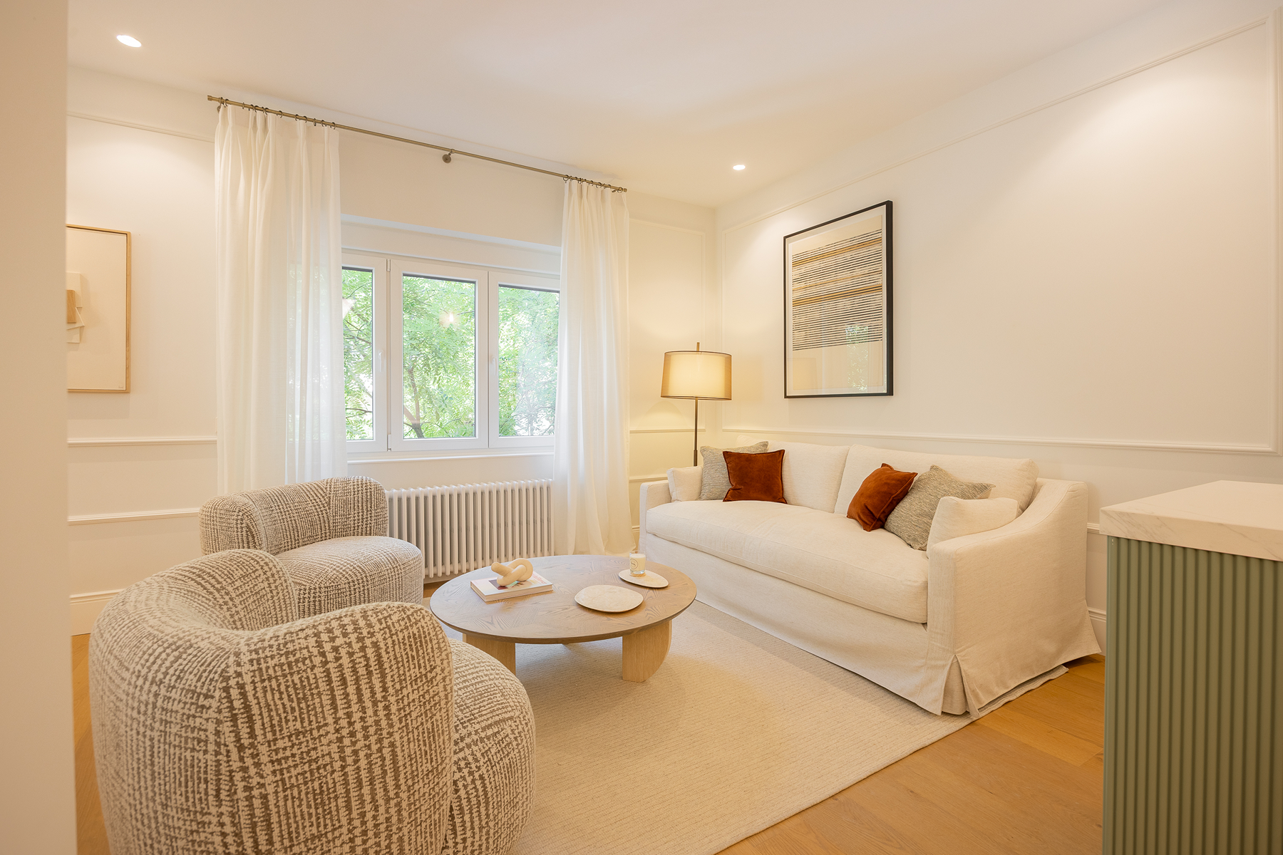  Modern 4-Bedroom Flat in Vibrant Madrid Neighborhood - 物件實景