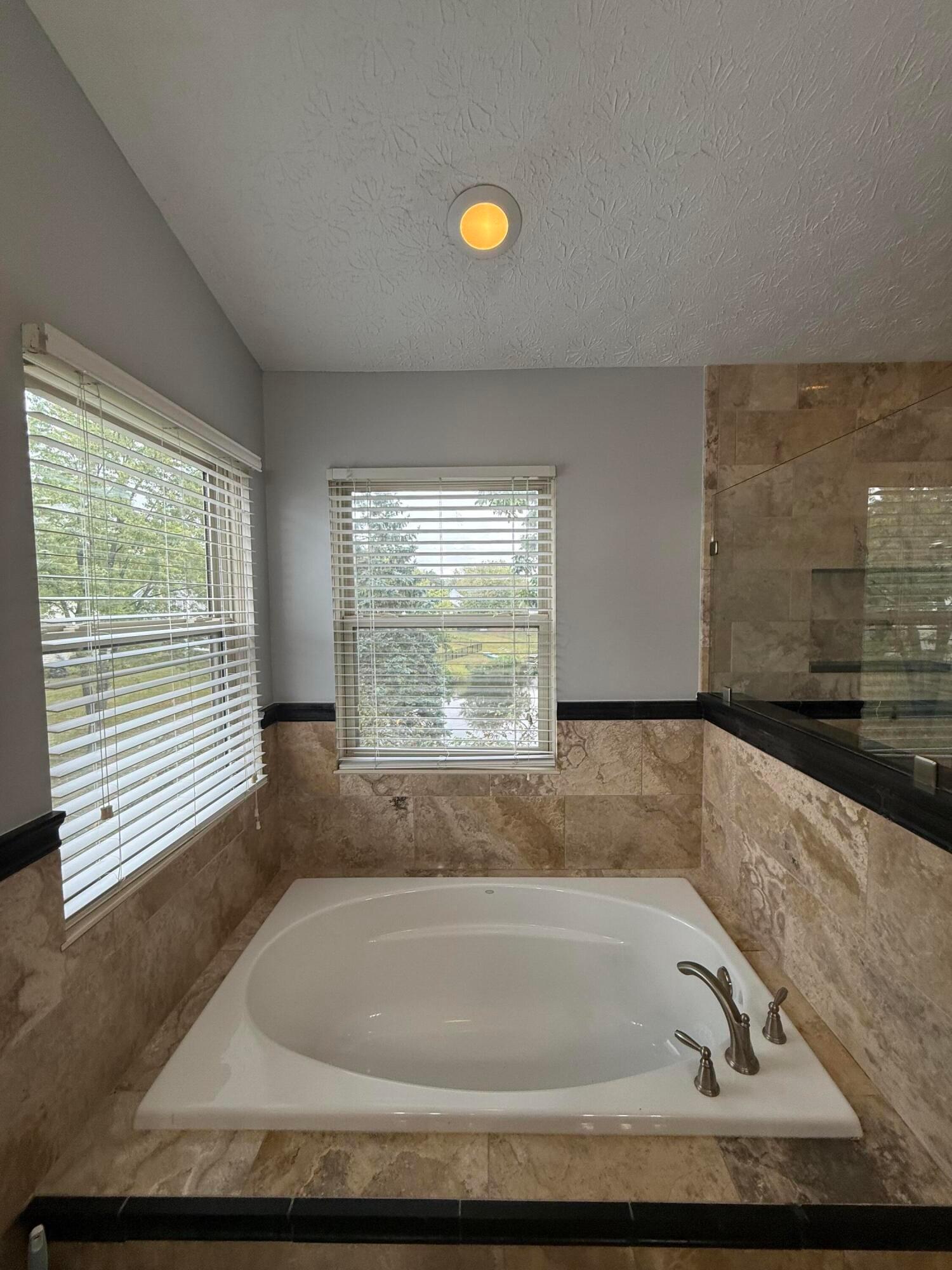 Columbus, Ohio, 43230, United States, 4 Bedrooms Bedrooms, ,3 BathroomsBathrooms,Residential,For Sale,1959310