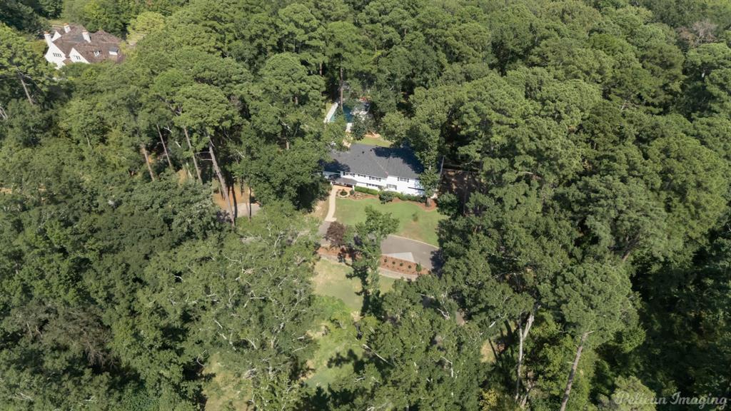Shreveport, Louisiana, 71106, United States, 5 Bedrooms Bedrooms, ,6 BathroomsBathrooms,Residential,For Sale,1942292