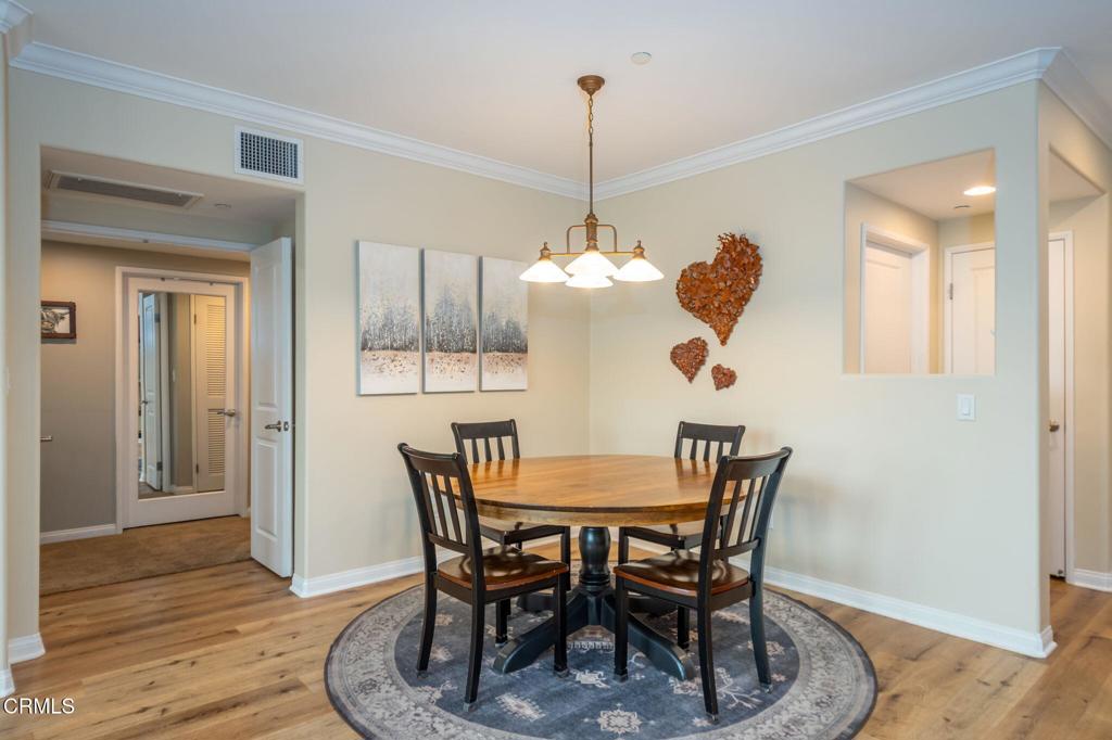 Oxnard, California, 93035, United States, 2 Bedrooms Bedrooms, ,3 BathroomsBathrooms,Residential,For Sale,1982158