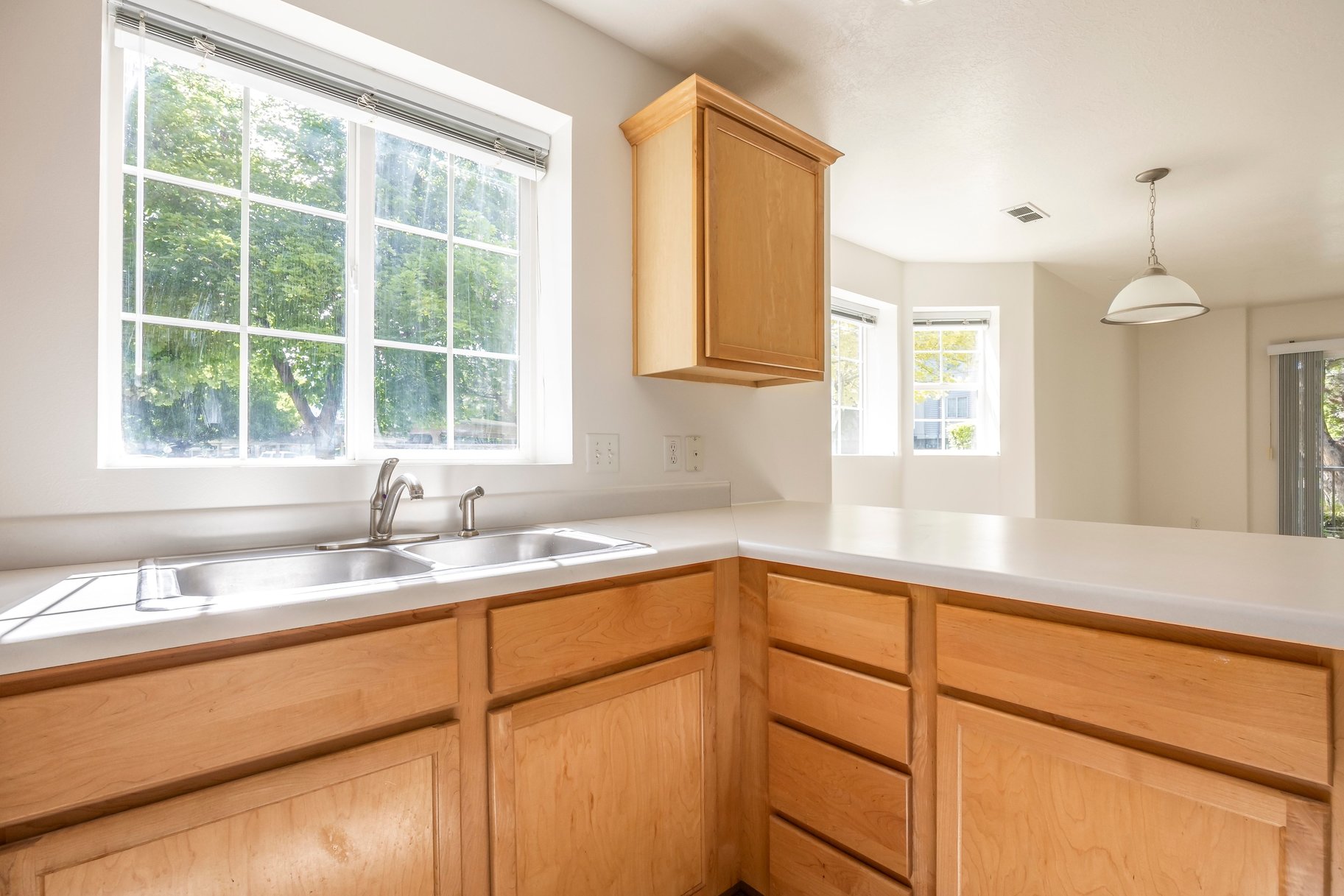  Quiet Main-Floor Living Near Utah Valley University & Orem Temple - 物件實景