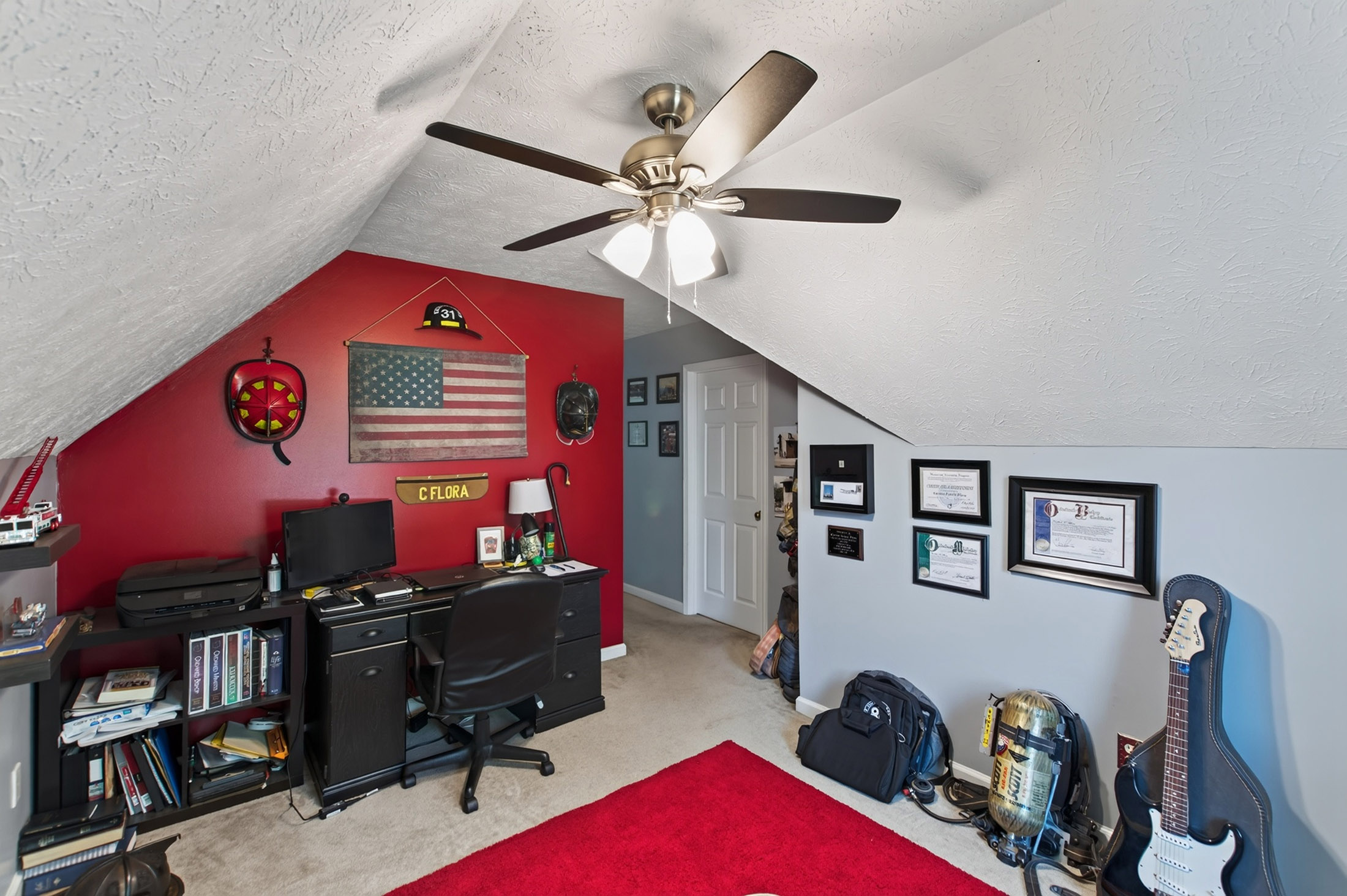  Charming Home on an Expansive 2.8+/- Acre Corner Lot - 物件實景