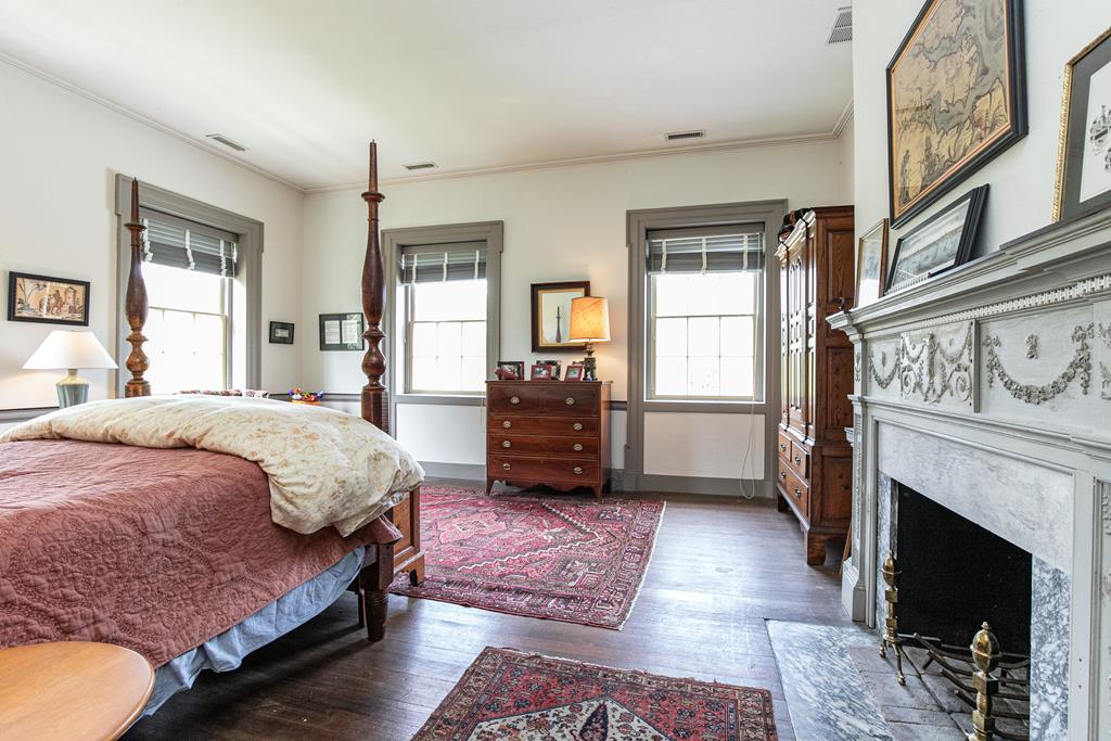 Hallwood, Virginia, 23359, United States, 3 Bedrooms Bedrooms, ,4 BathroomsBathrooms,Residential,For Sale,1827701