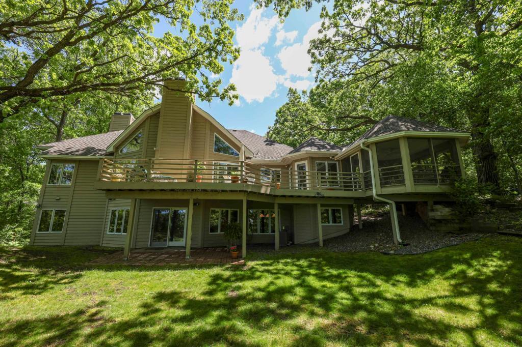 Mendota Heights, Minnesota, 55118, United States, 4 Bedrooms Bedrooms, ,3 BathroomsBathrooms,Residential,For Sale,1836960