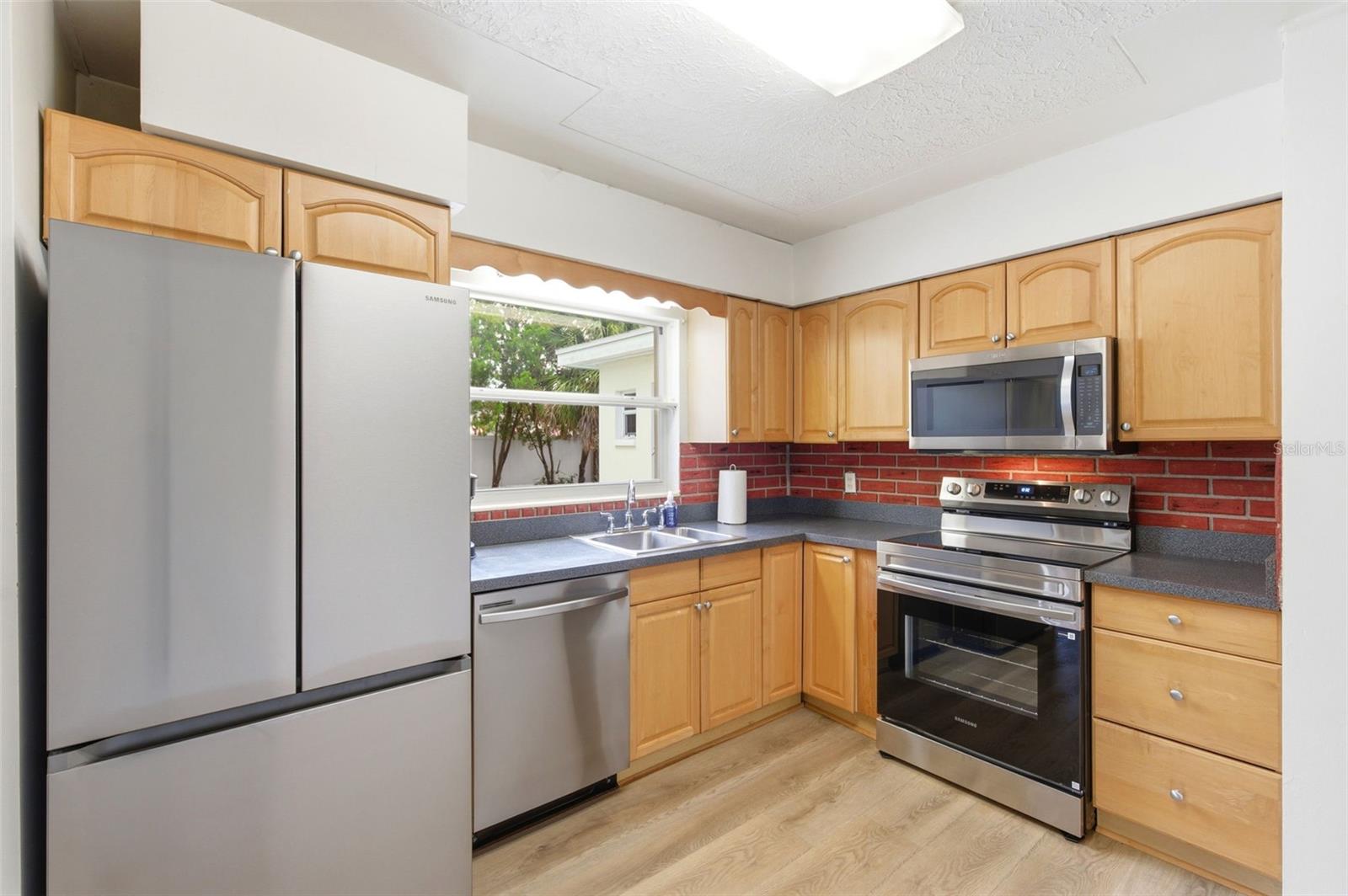 125th Ave, Largo, FL 33773 #1
