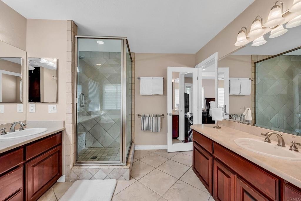 Hemet, California, 92544, United States, 5 Bedrooms Bedrooms, ,4 BathroomsBathrooms,Residential,For Sale,1940395