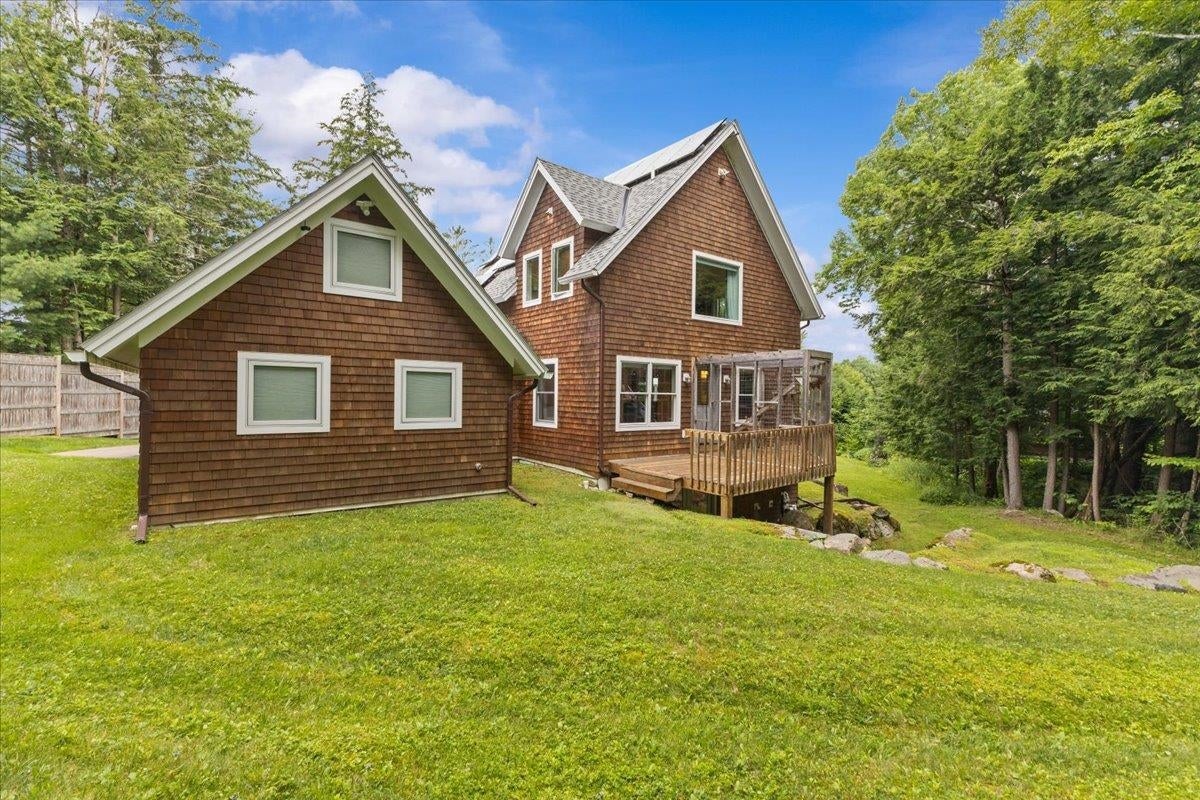 Stowe, Vermont, 05672, United States, 2 Bedrooms Bedrooms, ,1 BathroomBathrooms,Residential,For Sale,1908811