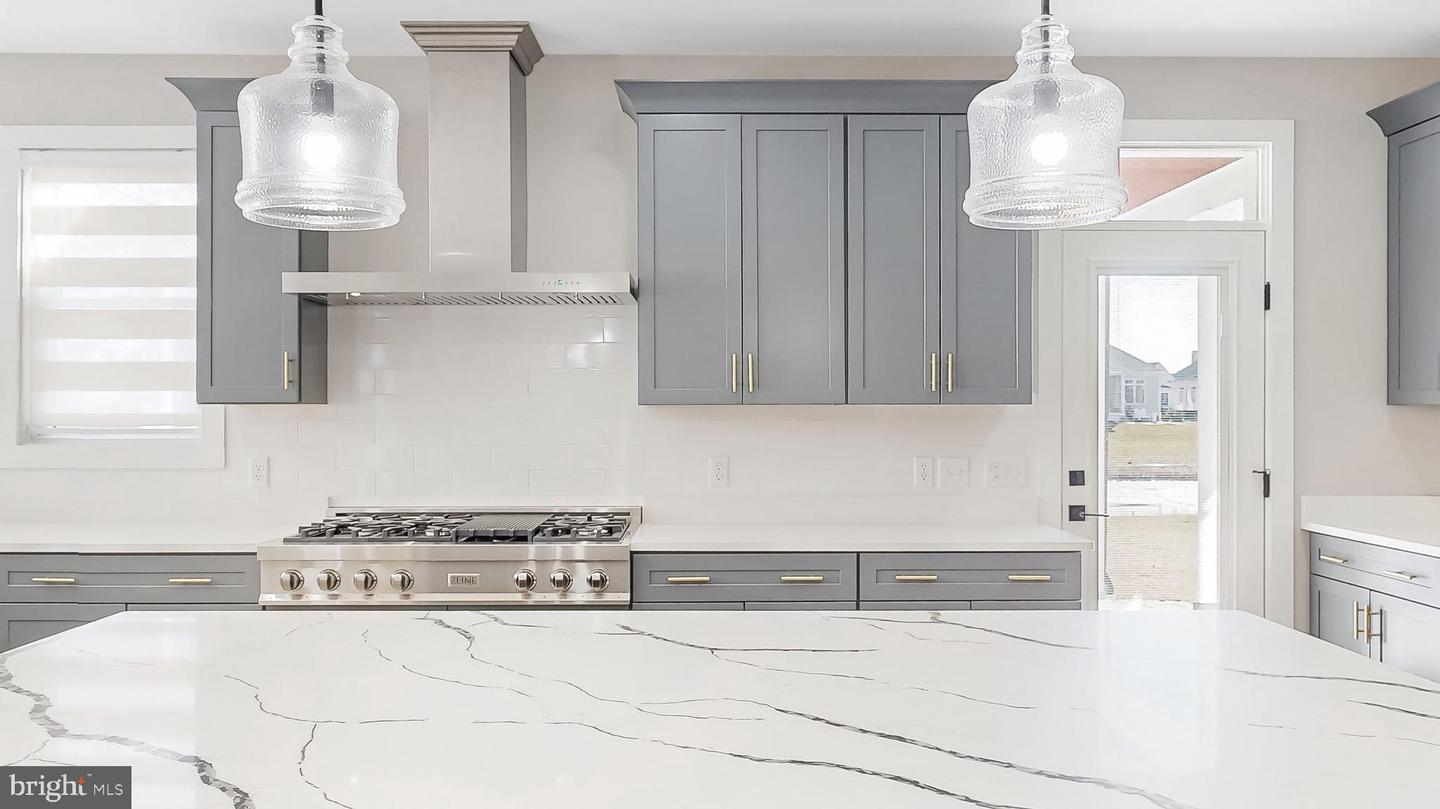 LEWES, Delaware, 19958, United States, 5 Bedrooms Bedrooms, ,7 BathroomsBathrooms,Residential,For Sale,1989878