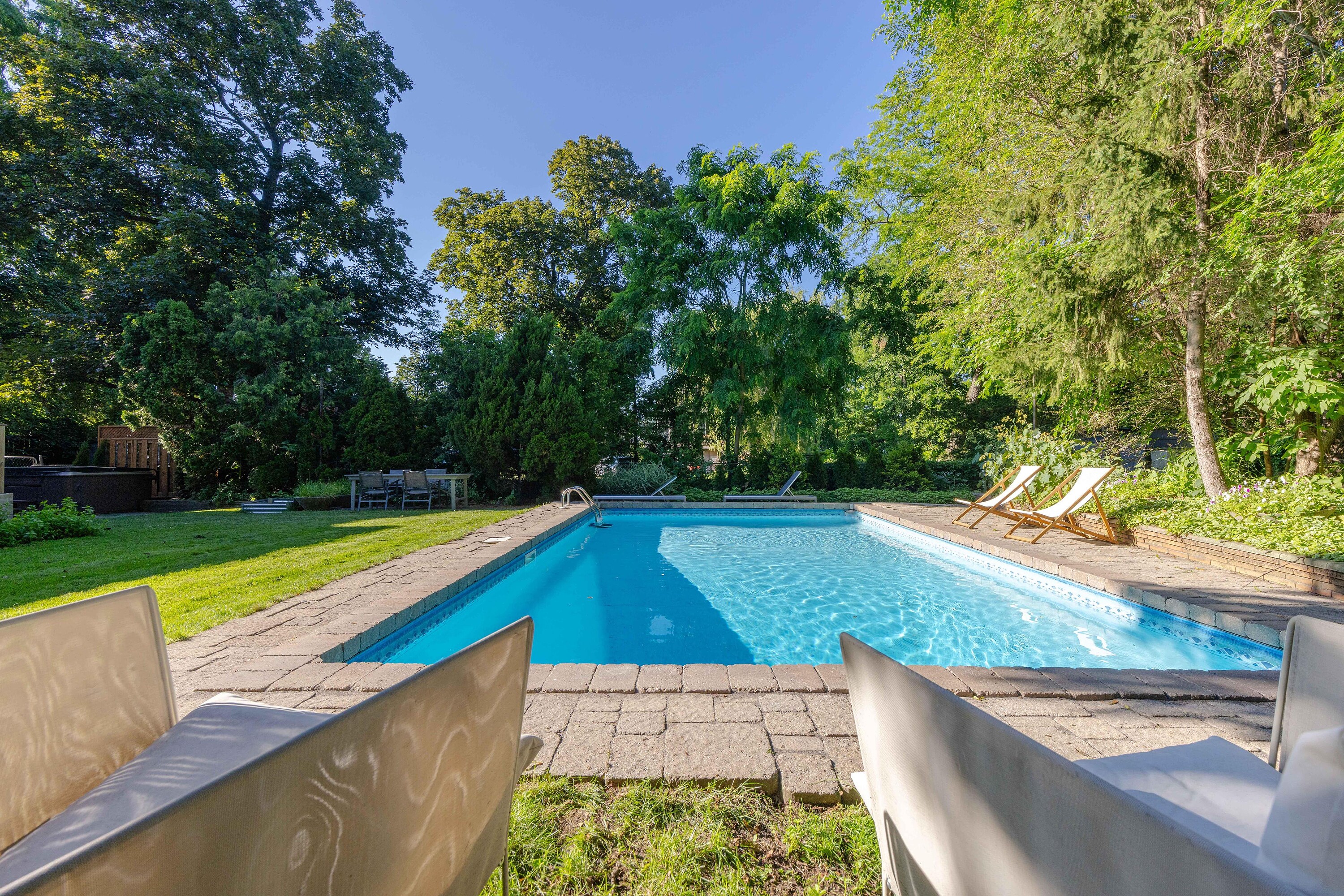  Private Backyard Oasis - 物件實景
