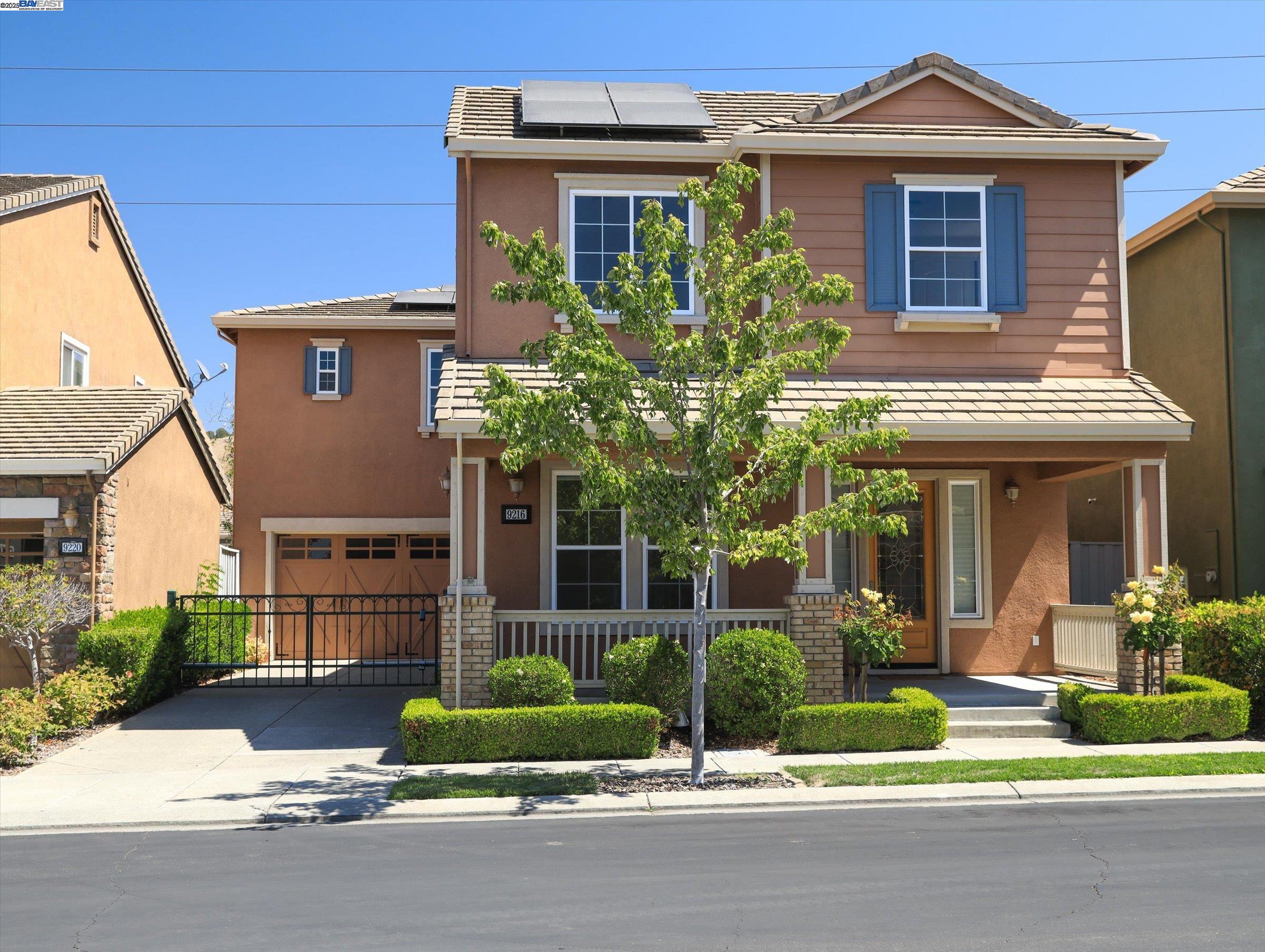 Vallejo, California, 94591, United States, 5 Bedrooms Bedrooms, ,5 BathroomsBathrooms,Residential,For Sale,2002289