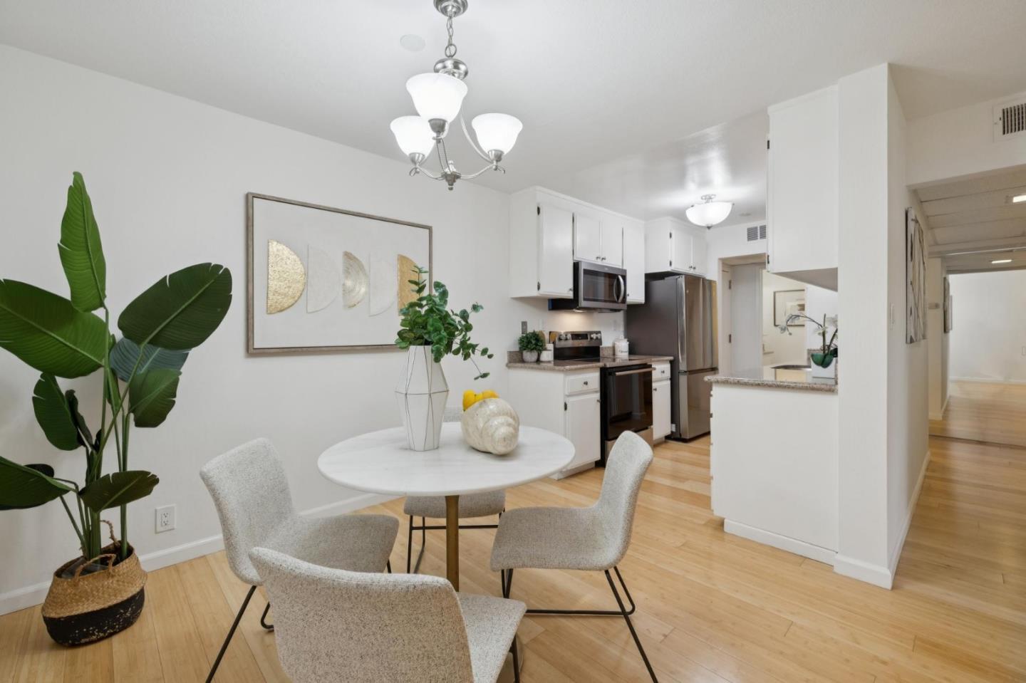 Los Altos, California, 94022, United States, 2 Bedrooms Bedrooms, ,2 BathroomsBathrooms,Residential,For Sale,1902486