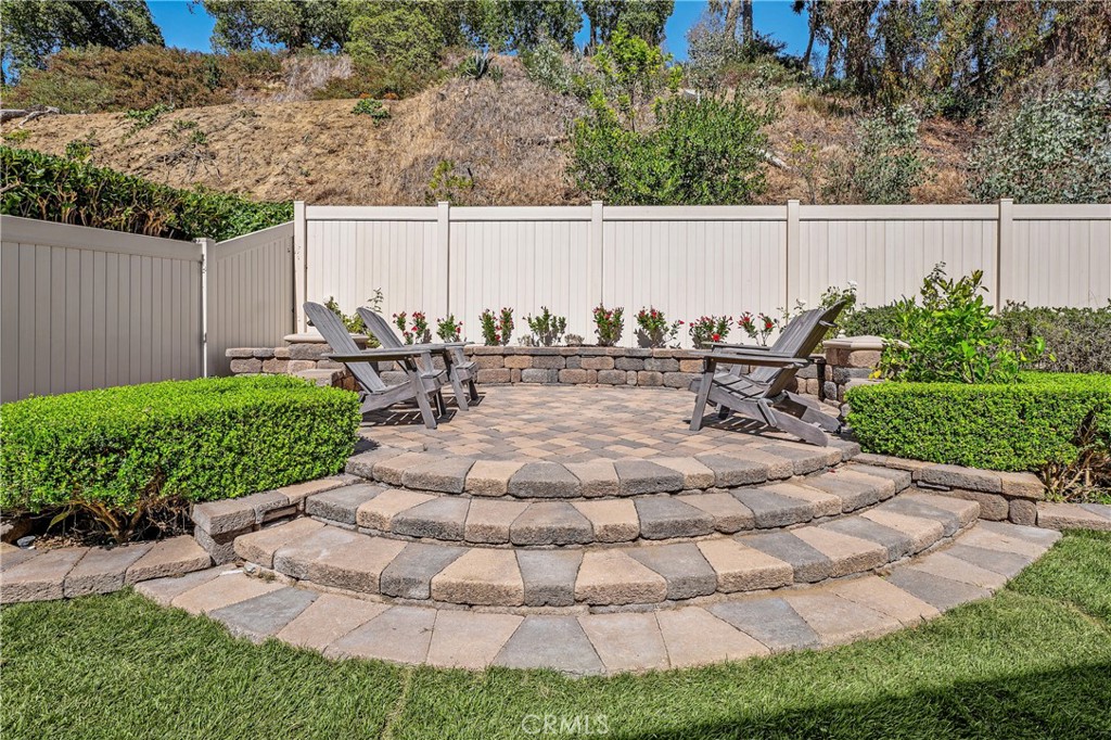 La Jolla, California, 92037, United States, 6 Bedrooms Bedrooms, ,3 BathroomsBathrooms,Residential,For Sale,1901243