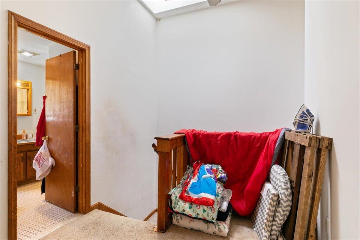 Milton, New Hampshire, 03851, United States, ,Residential,For Sale,1982719