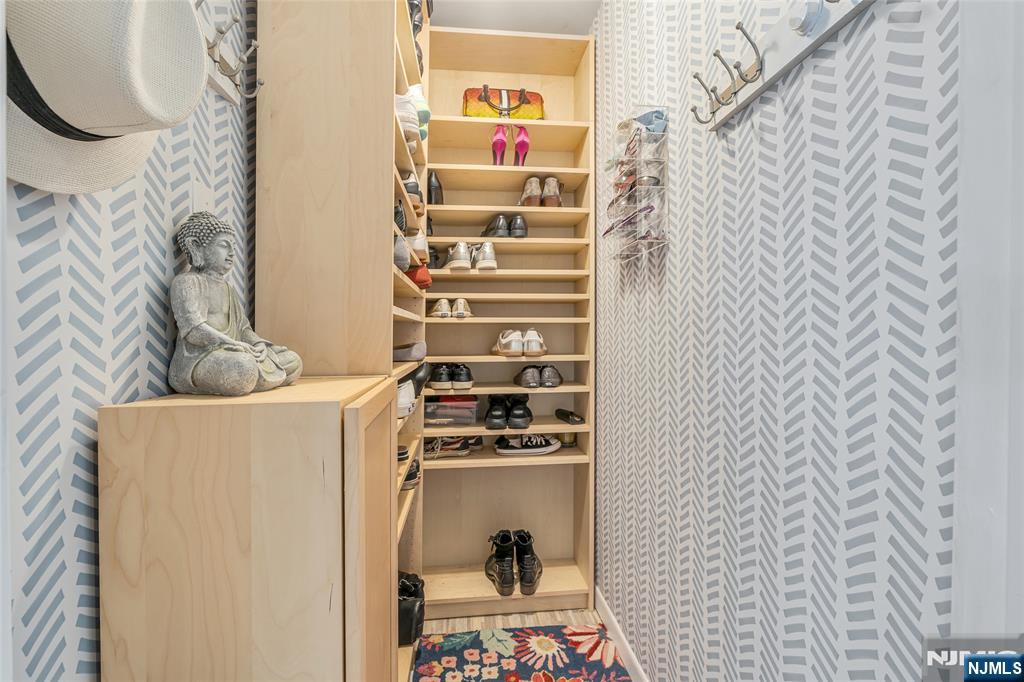 Twp of Washington, New Jersey, 07676, United States, 3 Bedrooms Bedrooms, ,3 BathroomsBathrooms,Residential,For Sale,1988270