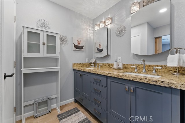 Desert Hot Springs, California, 92241, United States, 4 Bedrooms Bedrooms, ,3 BathroomsBathrooms,Residential,For Sale,1975941