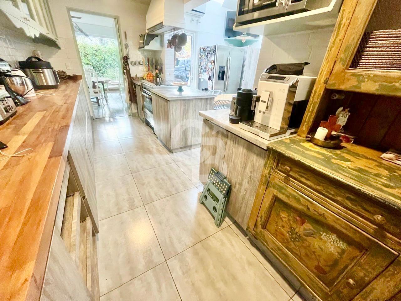 Lo Barnechea, Chile, 5 Bedrooms Bedrooms, ,6 BathroomsBathrooms,Residential,For Sale,2001003