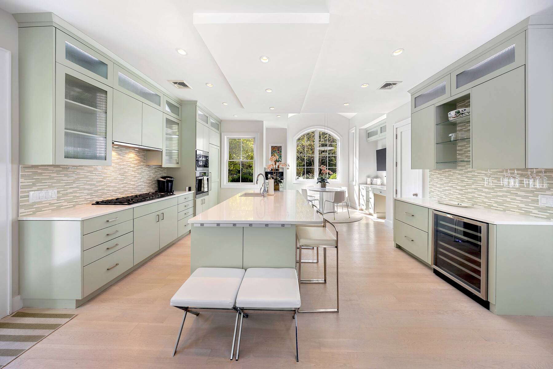  Beautifully Appointed, Gated Northwest Harbor Home - 物件實景