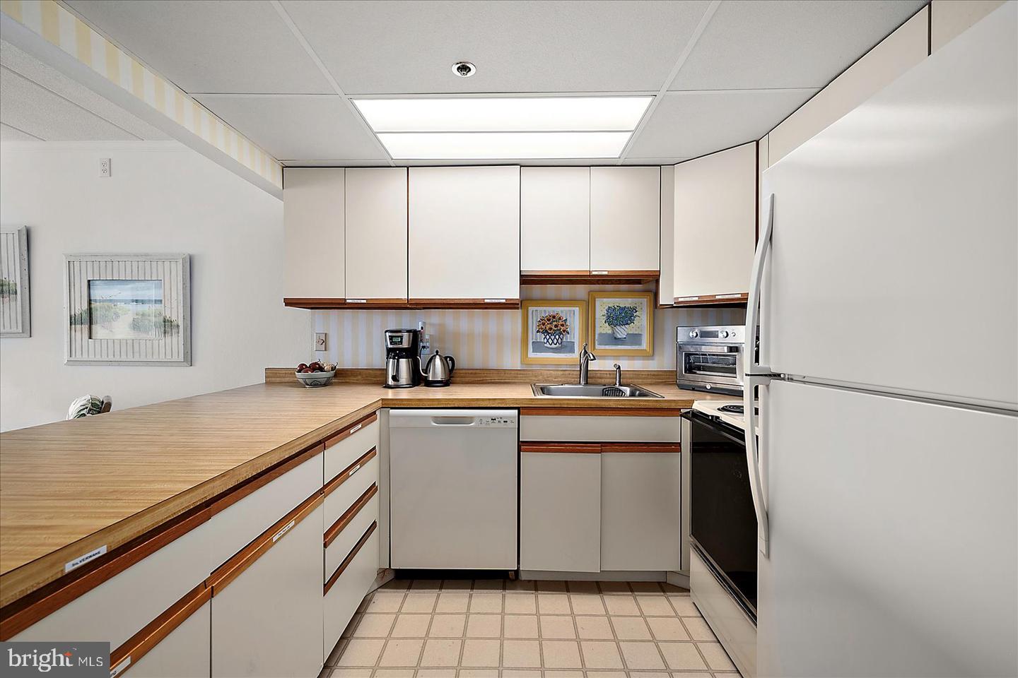 Ocean City, Maryland, 21842, United States, 2 Bedrooms Bedrooms, ,2 BathroomsBathrooms,Residential,For Sale,1917590