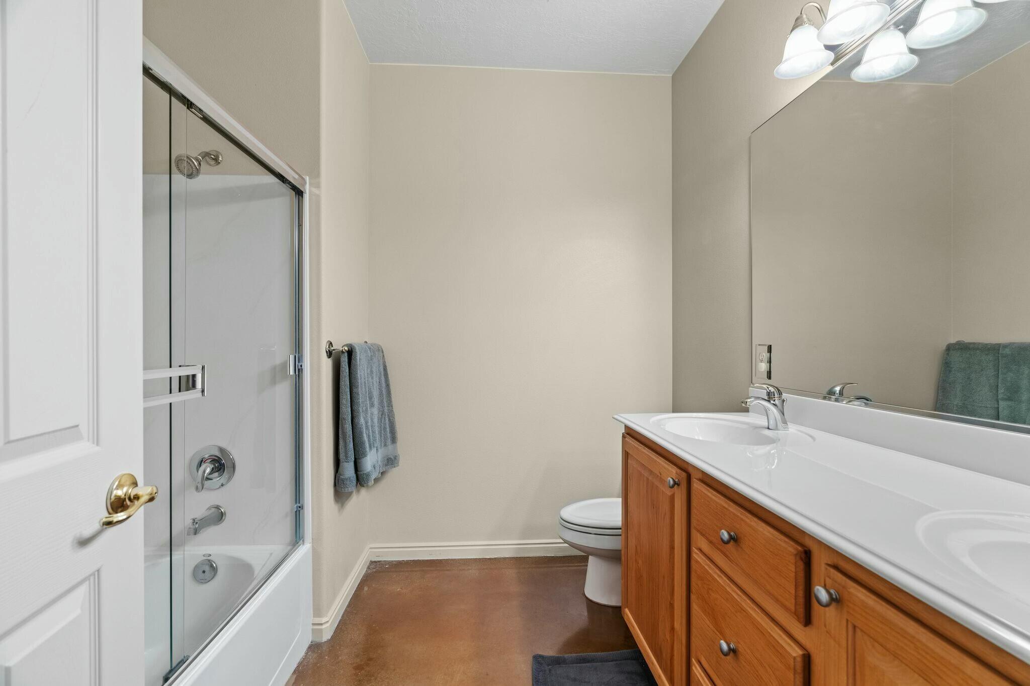 Washington, Utah, 84780, United States, 4 Bedrooms Bedrooms, ,Residential,For Sale,1695747