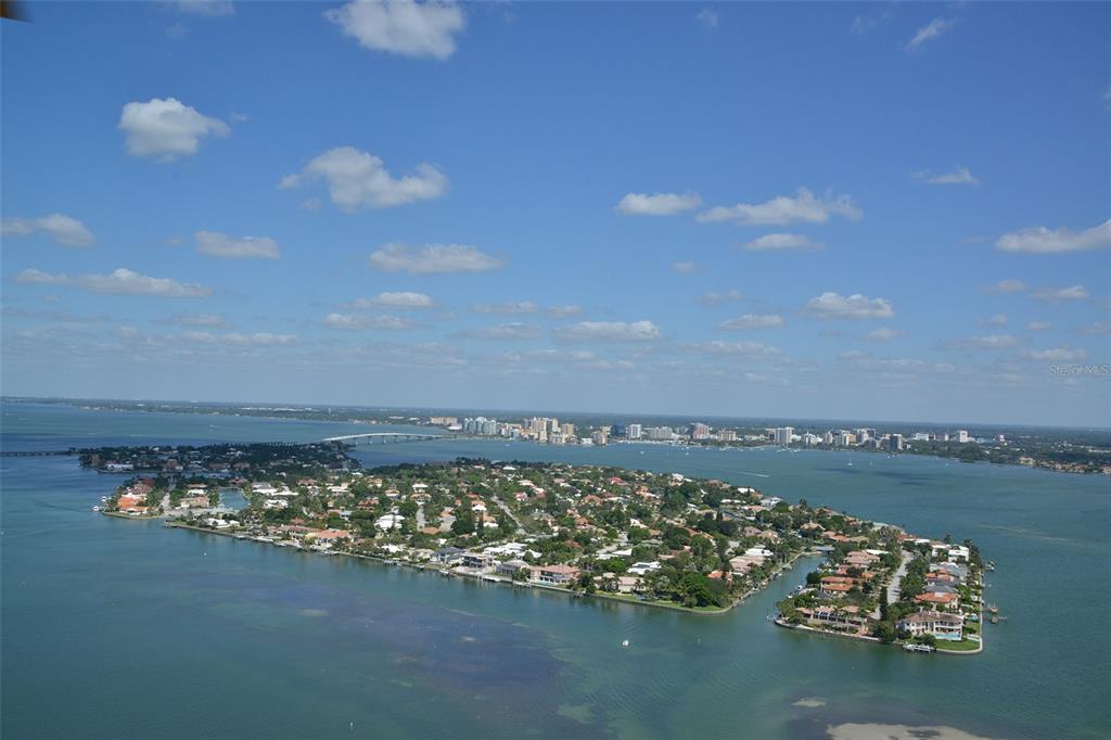 Sarasota, Florida, 34236, United States, 3 Bedrooms Bedrooms, ,4 BathroomsBathrooms,Residential,For Sale,1987814