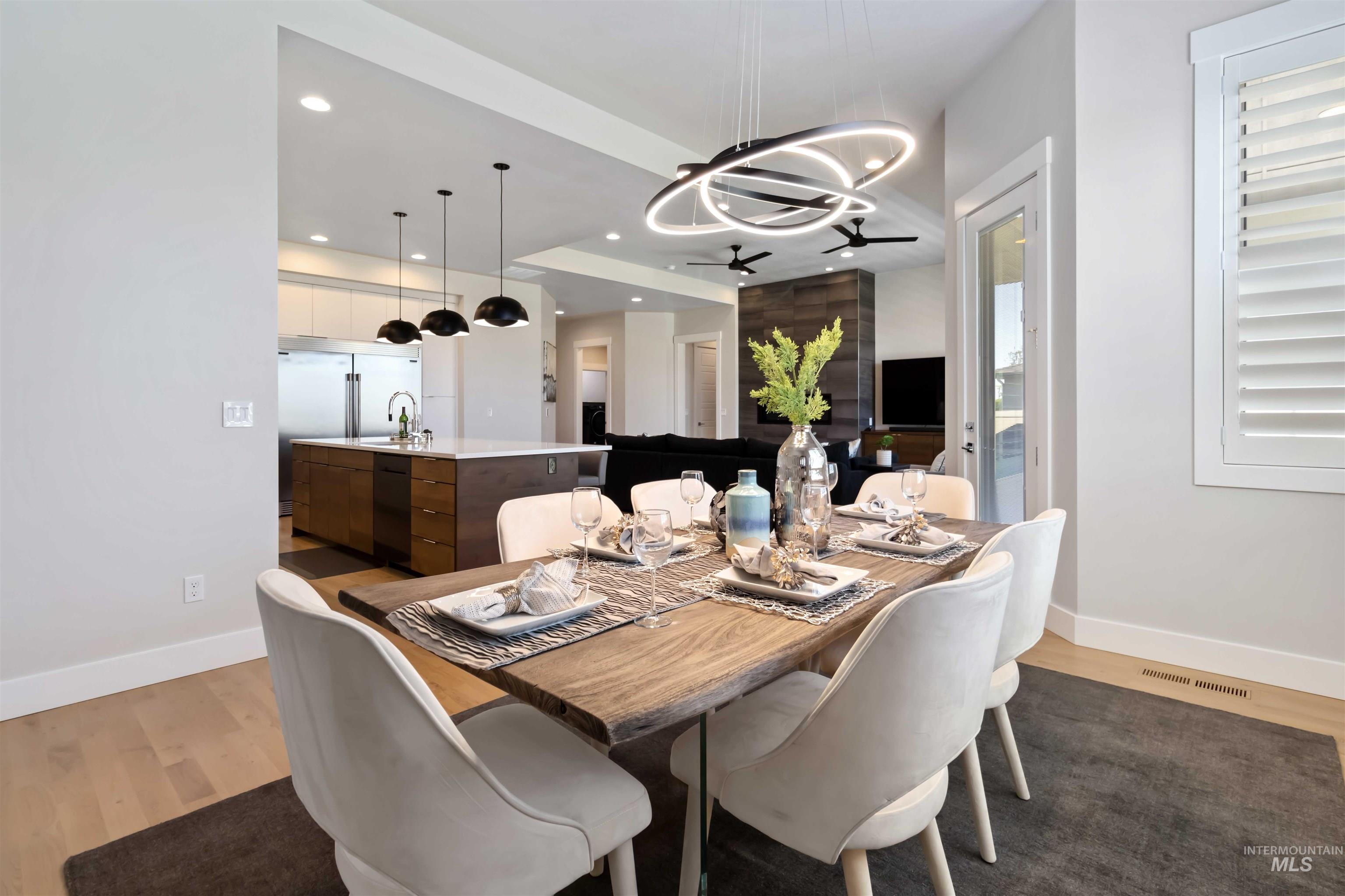 Meridian, Idaho, 83642, United States, 3 Bedrooms Bedrooms, ,3 BathroomsBathrooms,Residential,For Sale,1890290