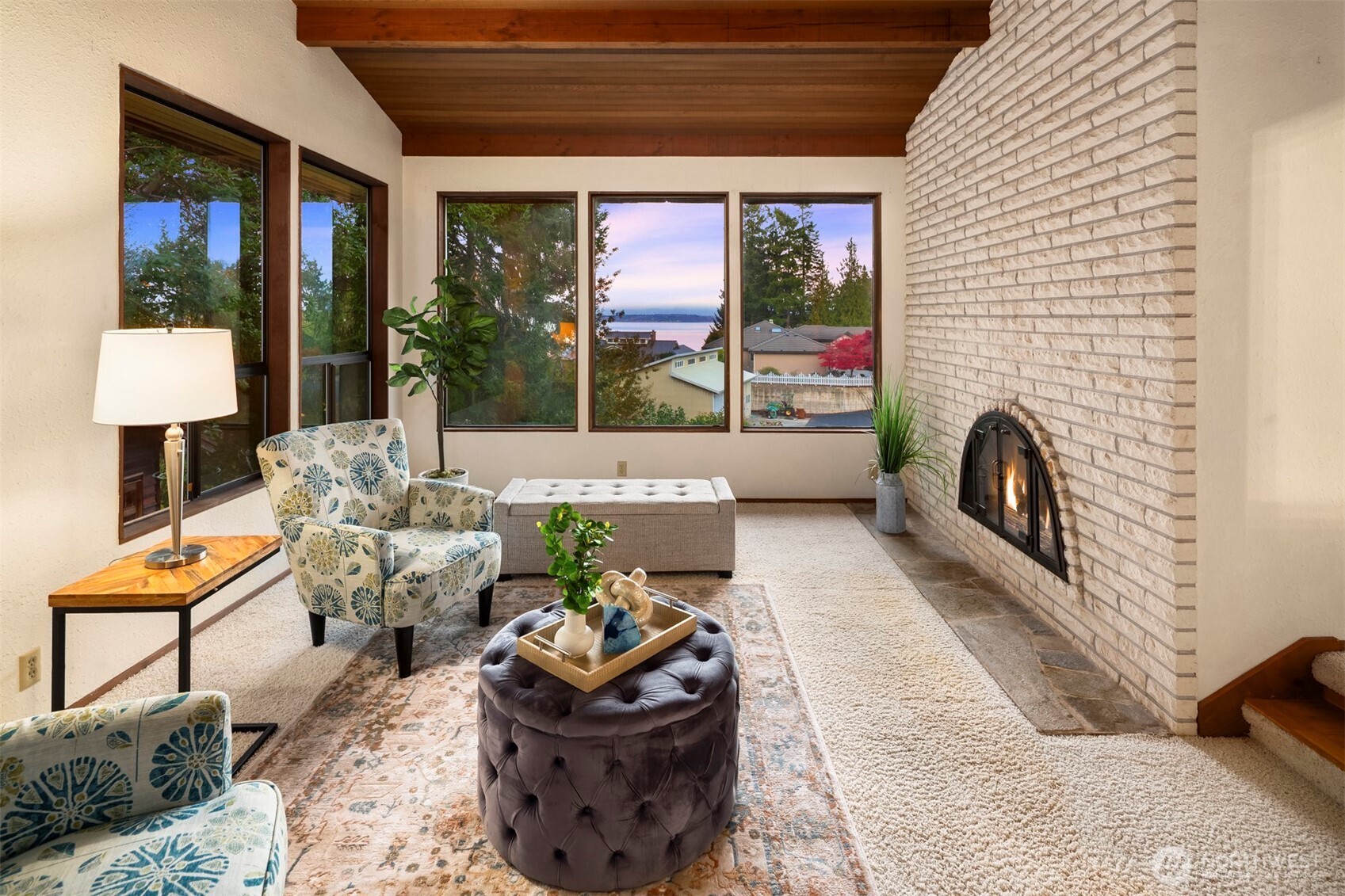 Port Orchard, Washington, 98366, United States, 4 Bedrooms Bedrooms, ,3 BathroomsBathrooms,Residential,For Sale,1988075