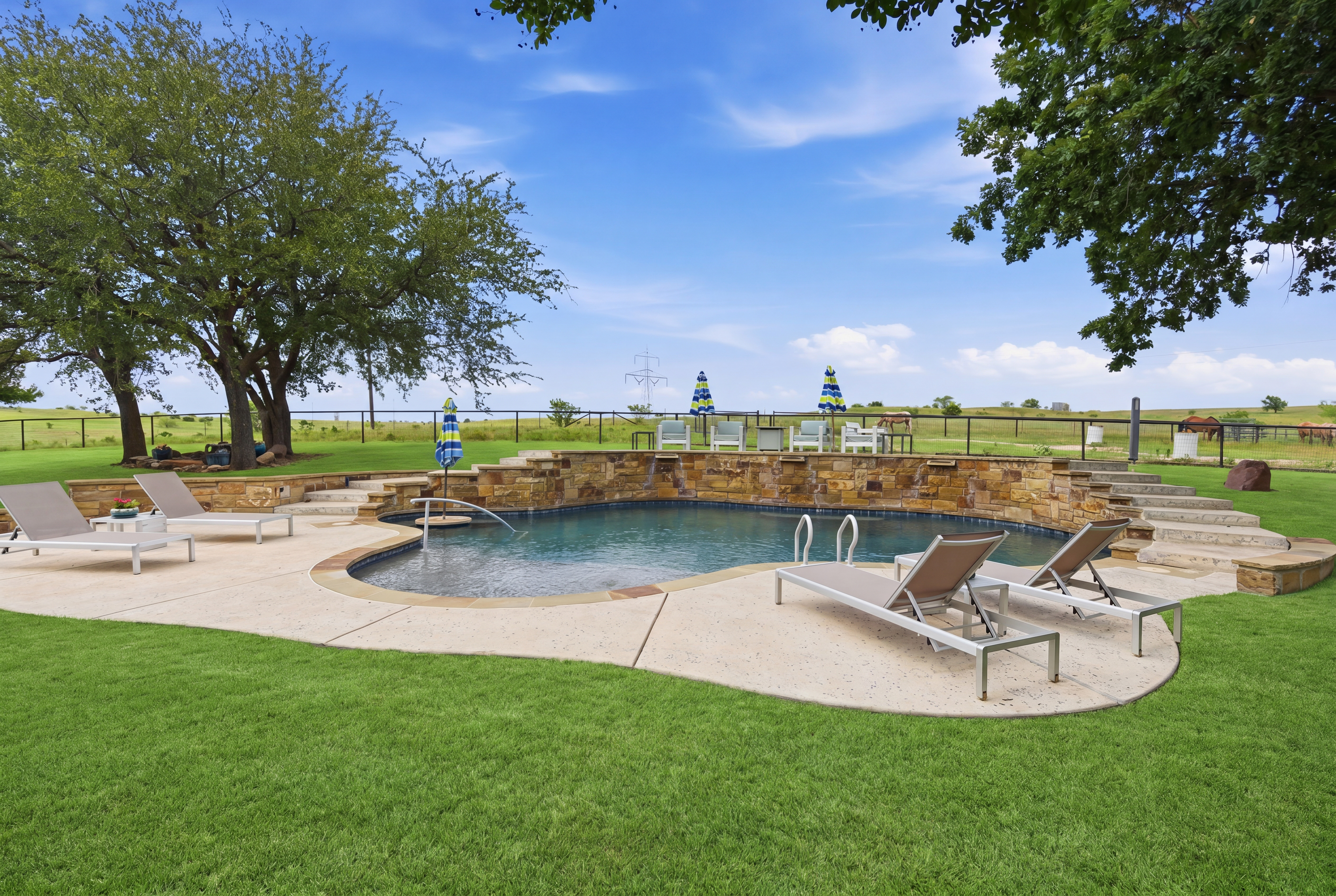 160 Aledo Ridge Road, Fort Worth, TX, 76126 - 物件實景