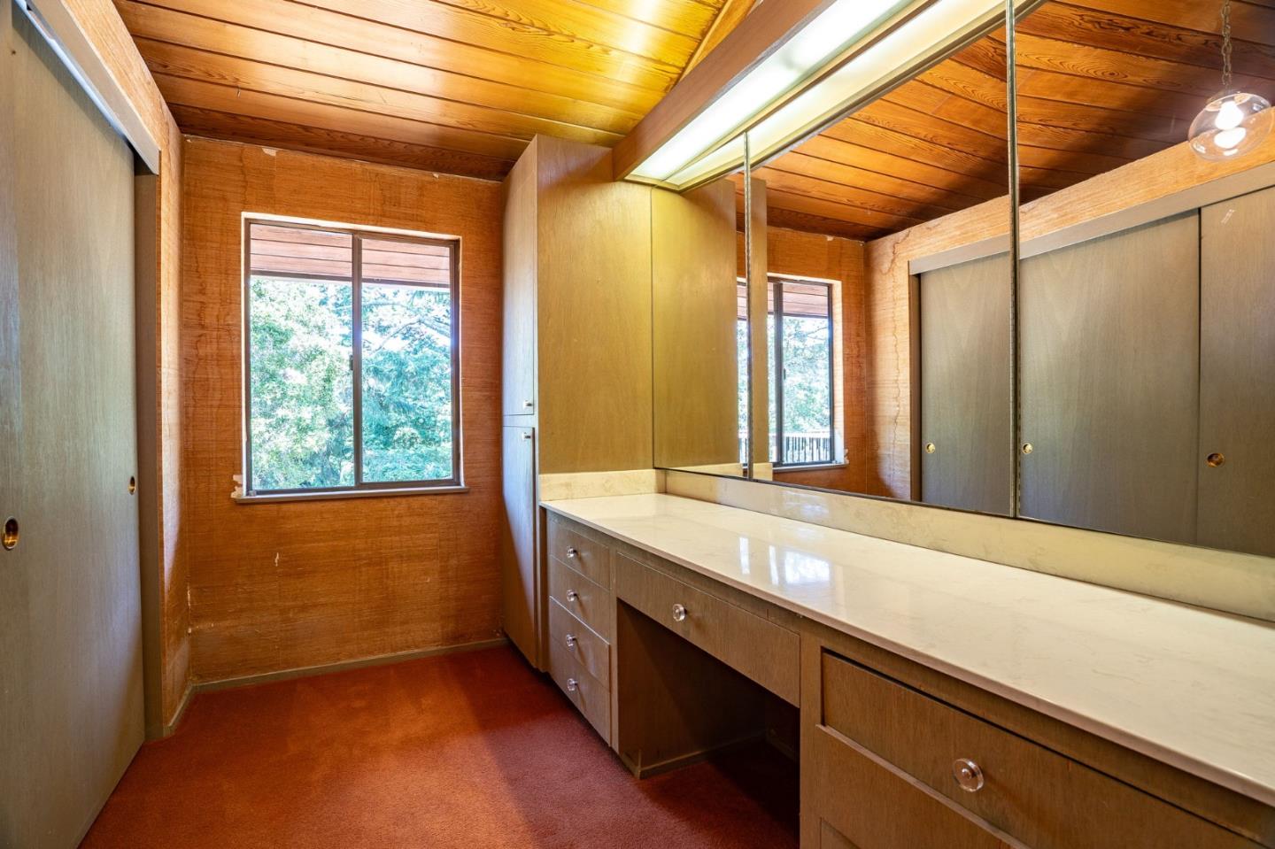 Woodside, California, 94062, United States, 3 Bedrooms Bedrooms, ,4 BathroomsBathrooms,Residential,For Sale,1848969