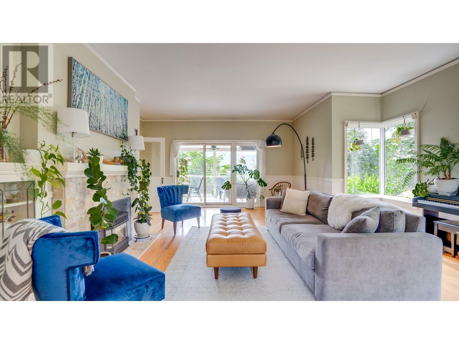 VERNON, British Columbia, V1T 1J7, CA, 5 Bedrooms Bedrooms, ,2 BathroomsBathrooms,Residential,For Sale,1865699