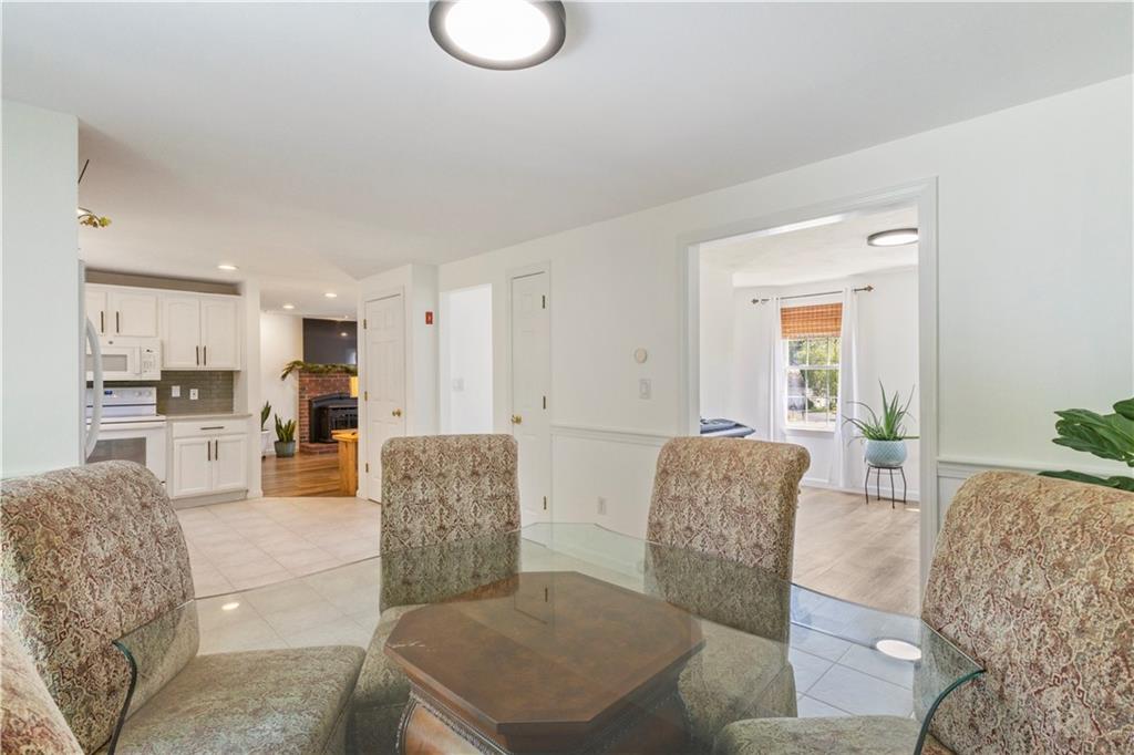 Bellingham, Massachusetts, 02019, United States, 3 Bedrooms Bedrooms, ,3 BathroomsBathrooms,Residential,For Sale,1978290