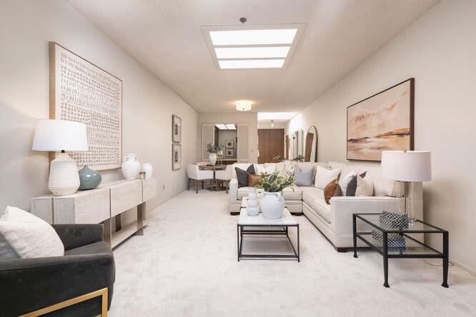 Burlingame, California, 94010, United States, 1 Bedroom Bedrooms, ,1 BathroomBathrooms,Residential,For Sale,1856313
