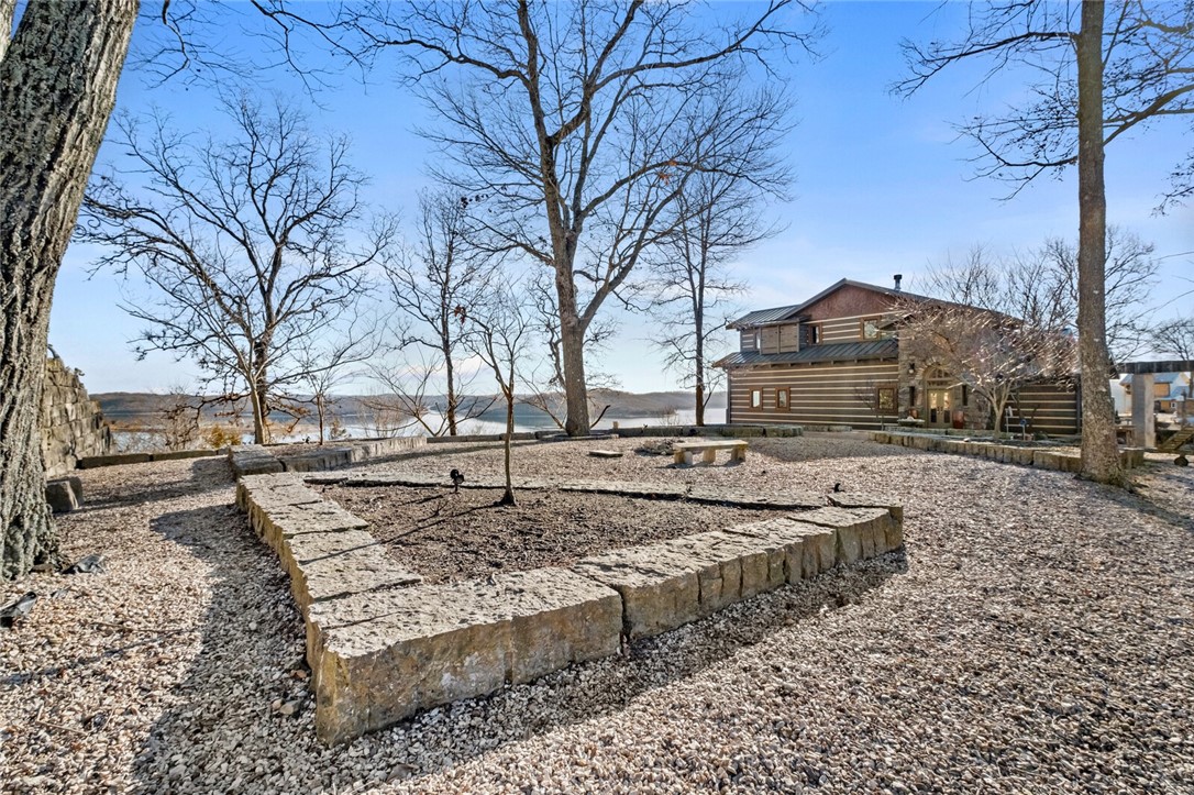 Eureka Springs, Arkansas, 72631, United States, 7 Bedrooms Bedrooms, ,7 BathroomsBathrooms,Residential,For Sale,1837510