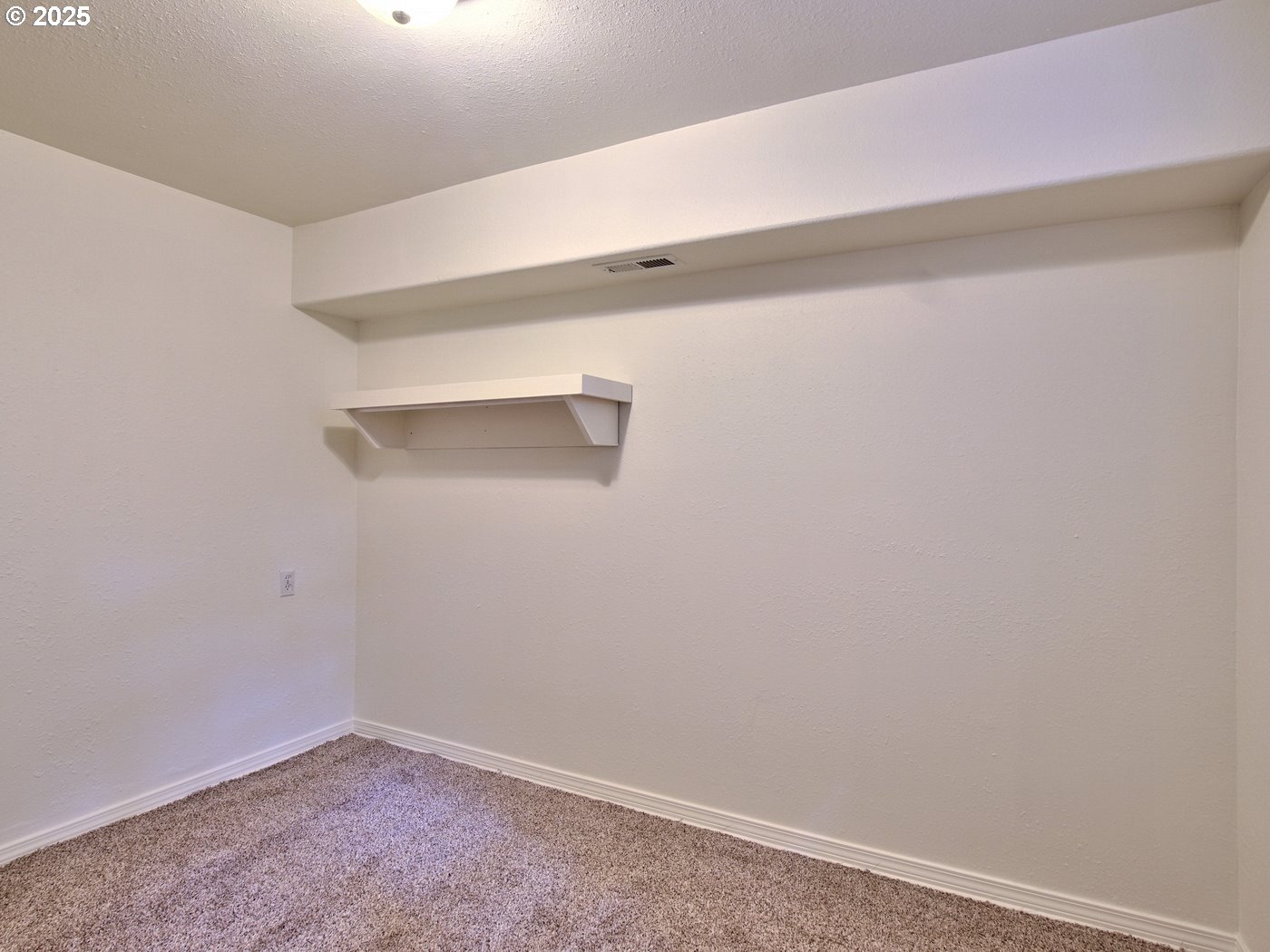 Lincolncity, Oregon, 97367, United States, 3 Bedrooms Bedrooms, ,2 BathroomsBathrooms,Residential,For Sale,1931670