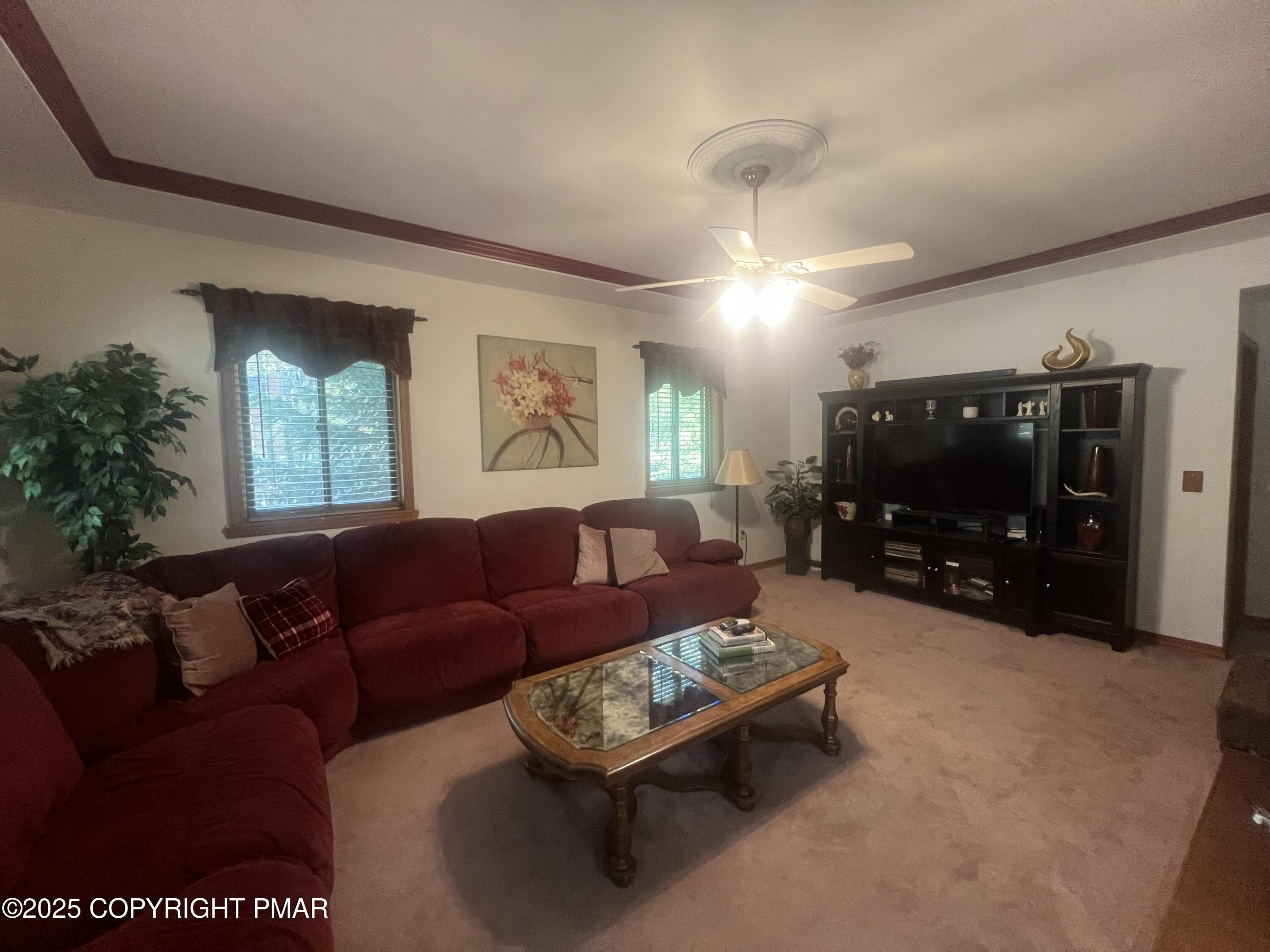 Blakeslee, Pennsylvania, 18610, United States, 4 Bedrooms Bedrooms, ,3 BathroomsBathrooms,Residential,For Sale,1982543