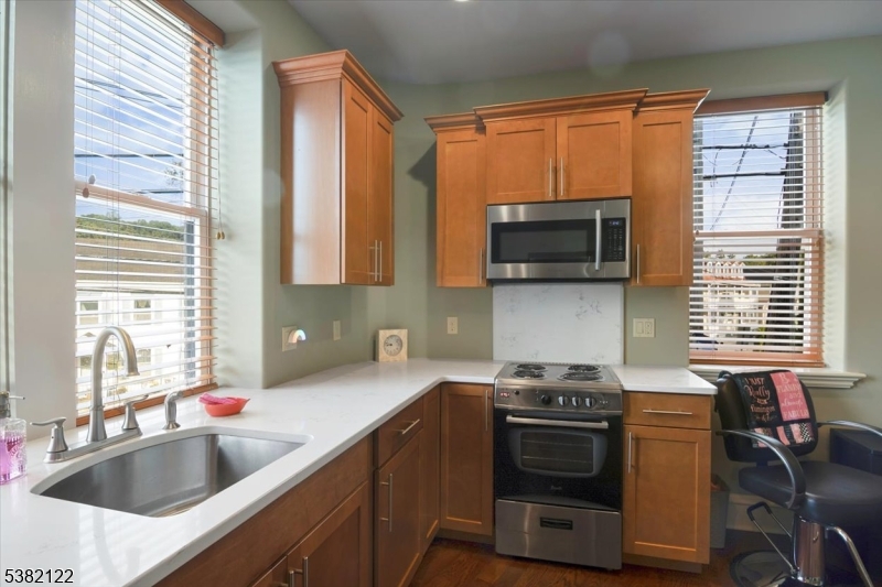 Rockaway Boro, New Jersey, 07866-3003, United States, 2 Bedrooms Bedrooms, ,Residential,For Sale,1936979
