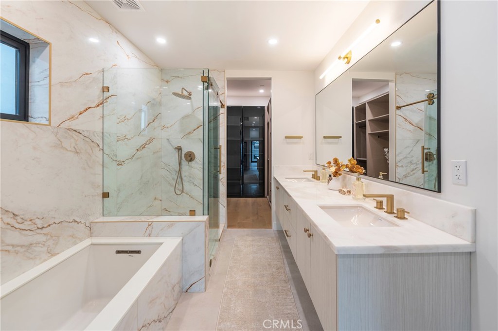 Huntington Beach, California, 92648, United States, 3 Bedrooms Bedrooms, ,5 BathroomsBathrooms,Residential,For Sale,2003455