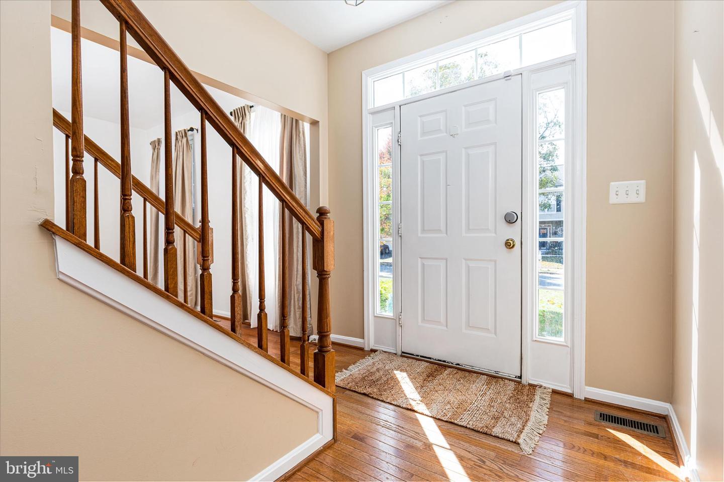 Round Hill, Virginia, 20141, United States, 4 Bedrooms Bedrooms, ,4 BathroomsBathrooms,Residential,For Sale,1987727