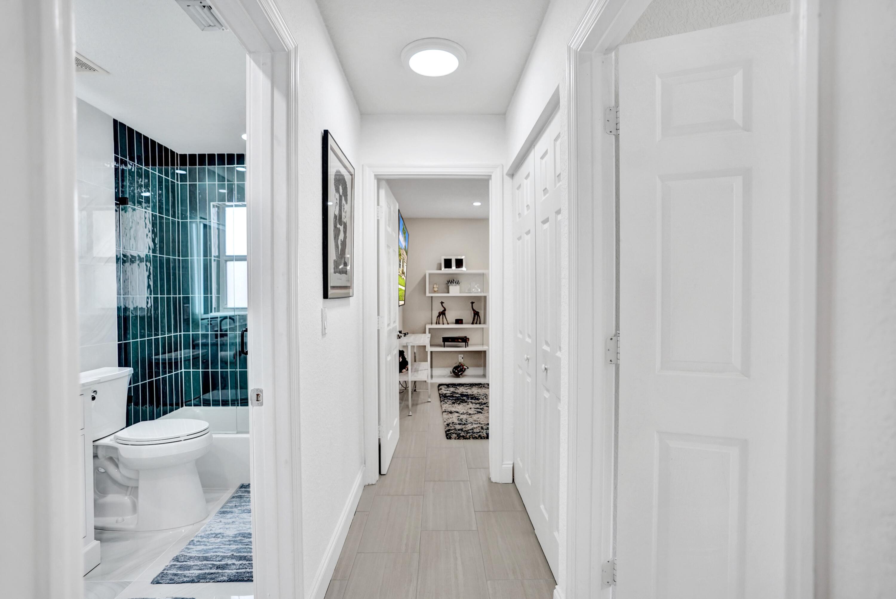 Lake Worth, Florida, 33463, United States, 3 Bedrooms Bedrooms, ,3 BathroomsBathrooms,Residential,For Sale,1905874