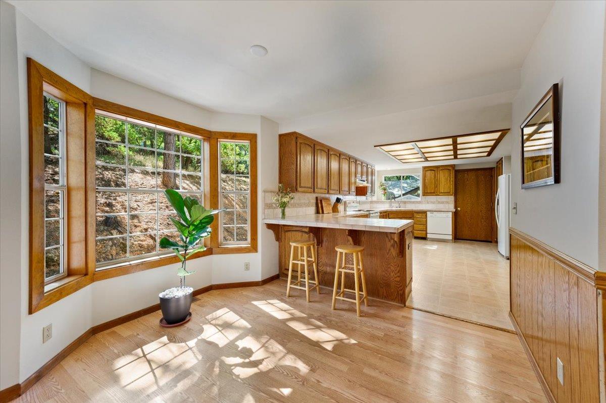 Grass Valley, California, 95949, United States, 3 Bedrooms Bedrooms, ,3 BathroomsBathrooms,Residential,For Sale,1958208