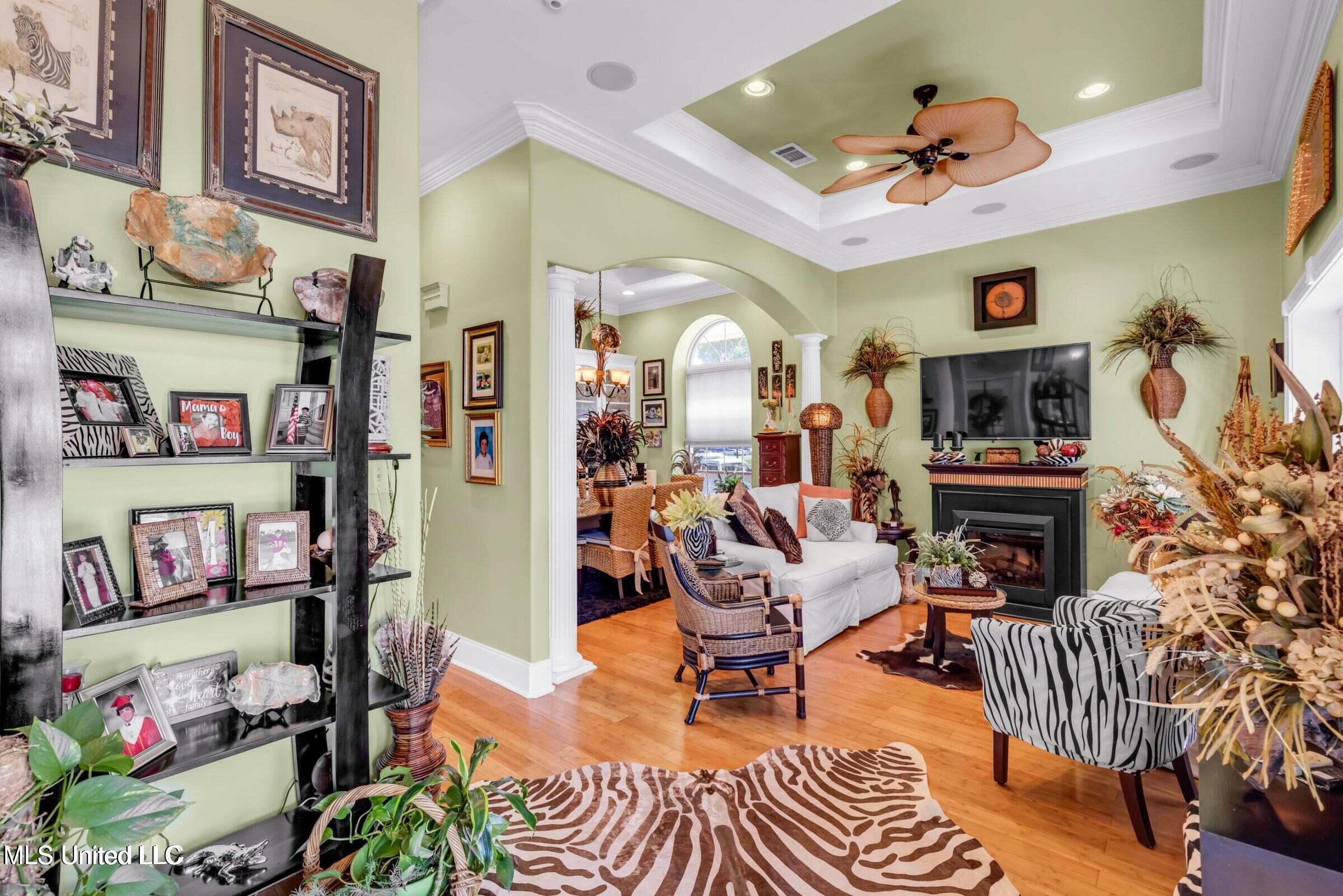 Biloxi, Mississippi, 39530, United States, 3 Bedrooms Bedrooms, ,3 BathroomsBathrooms,Residential,For Sale,1991800