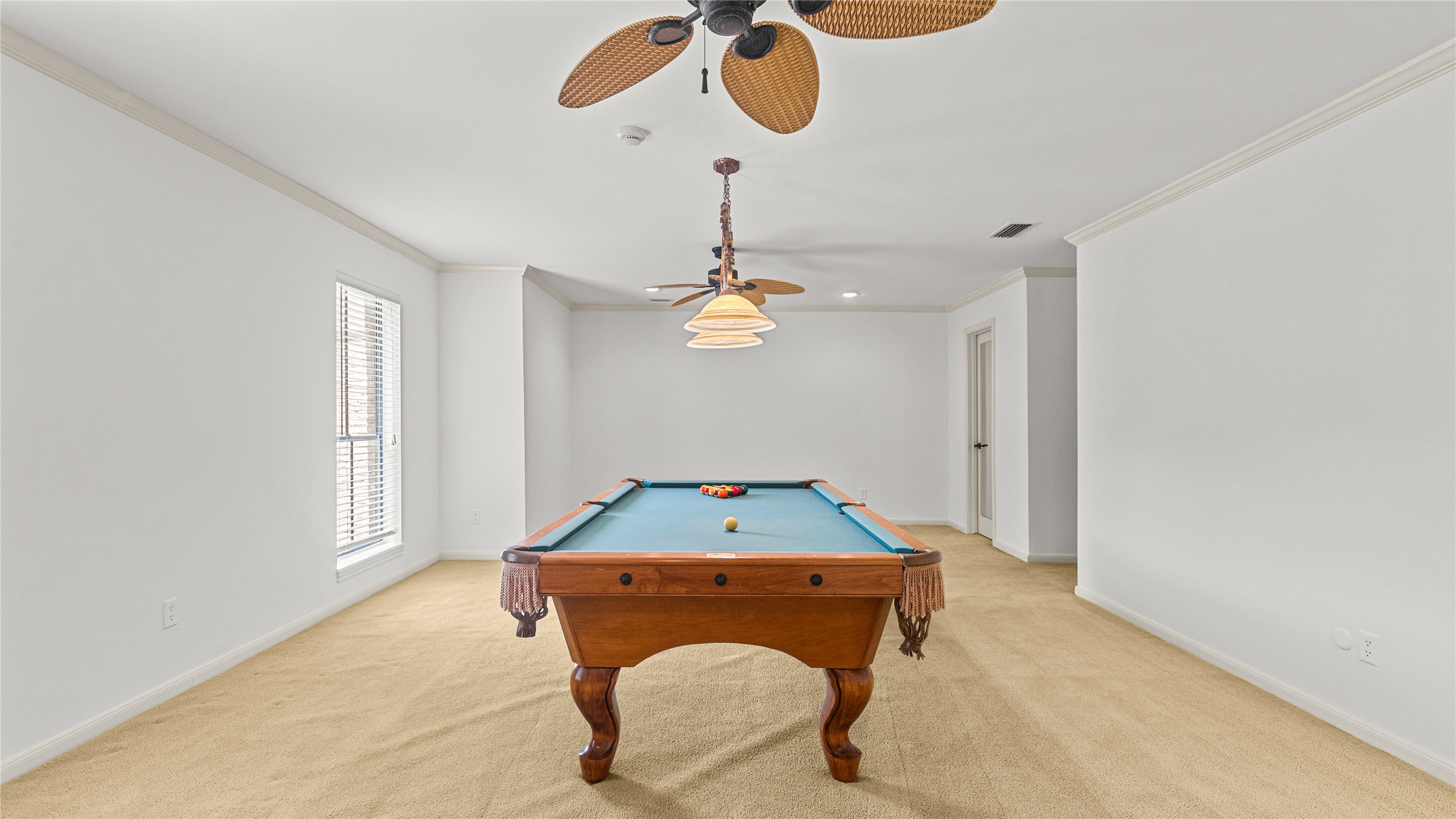 Houston, Texas, 77056, United States, 3 Bedrooms Bedrooms, ,5 BathroomsBathrooms,Residential,For Sale,1911069
