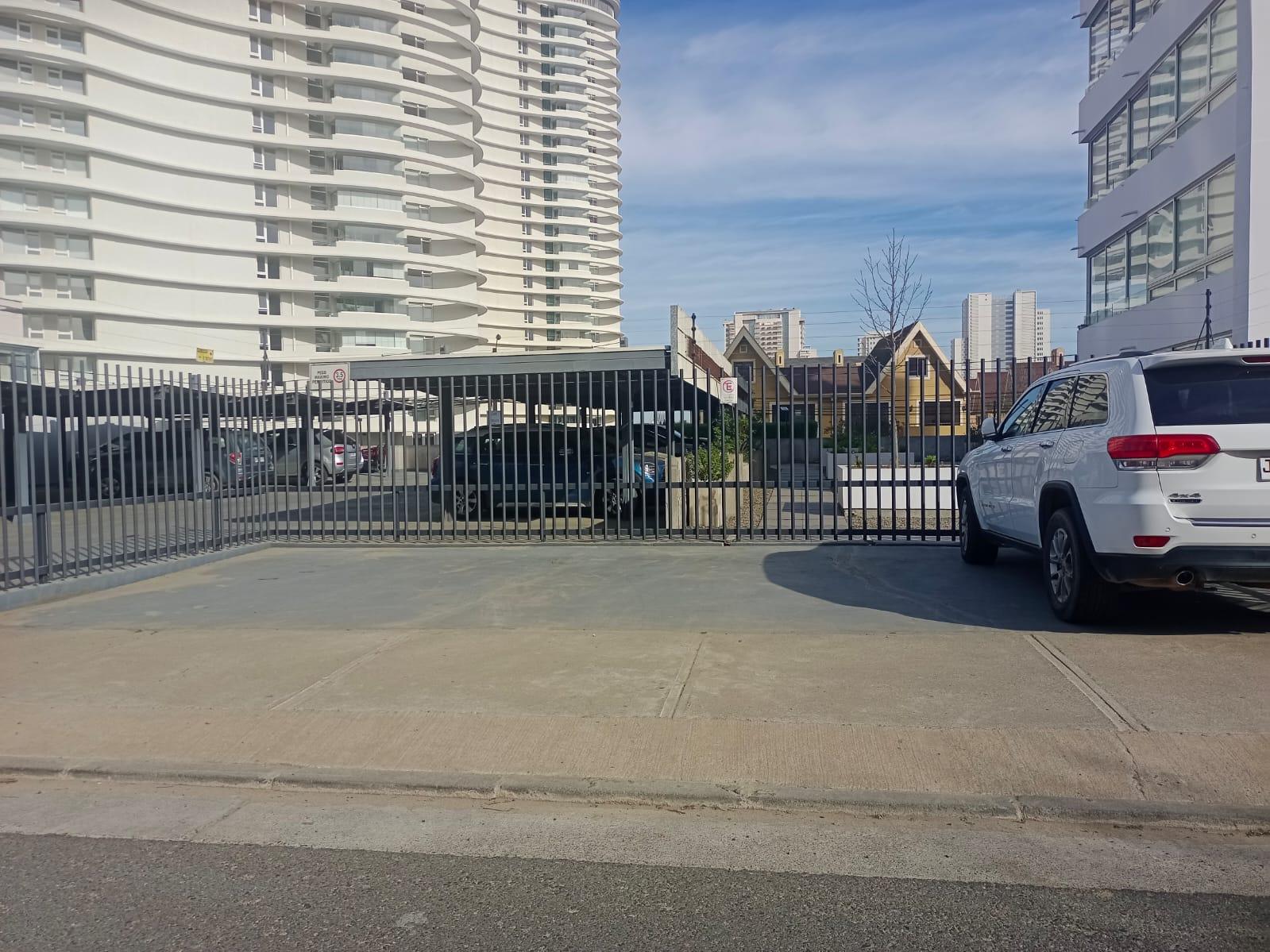 Viña Del Mar, Chile, 3 Bedrooms Bedrooms, ,2 BathroomsBathrooms,Residential,For Sale,1919846